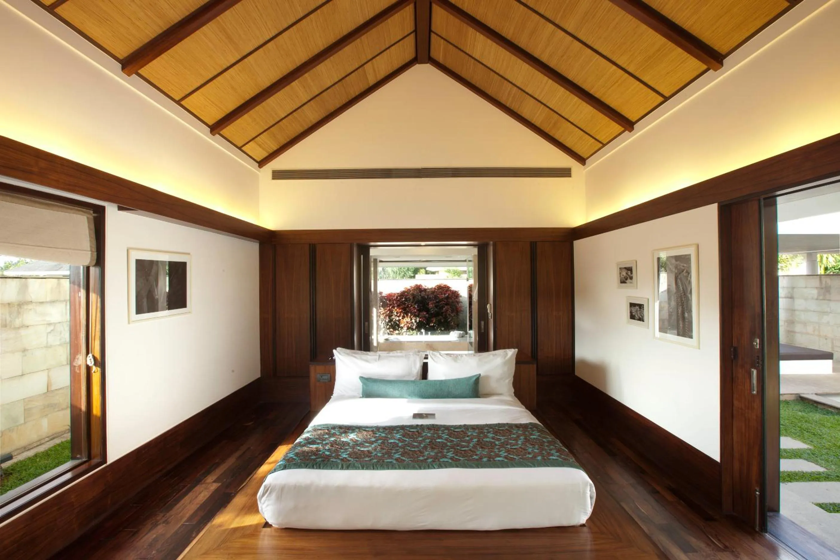 Bed in The Serai Chickmagalur