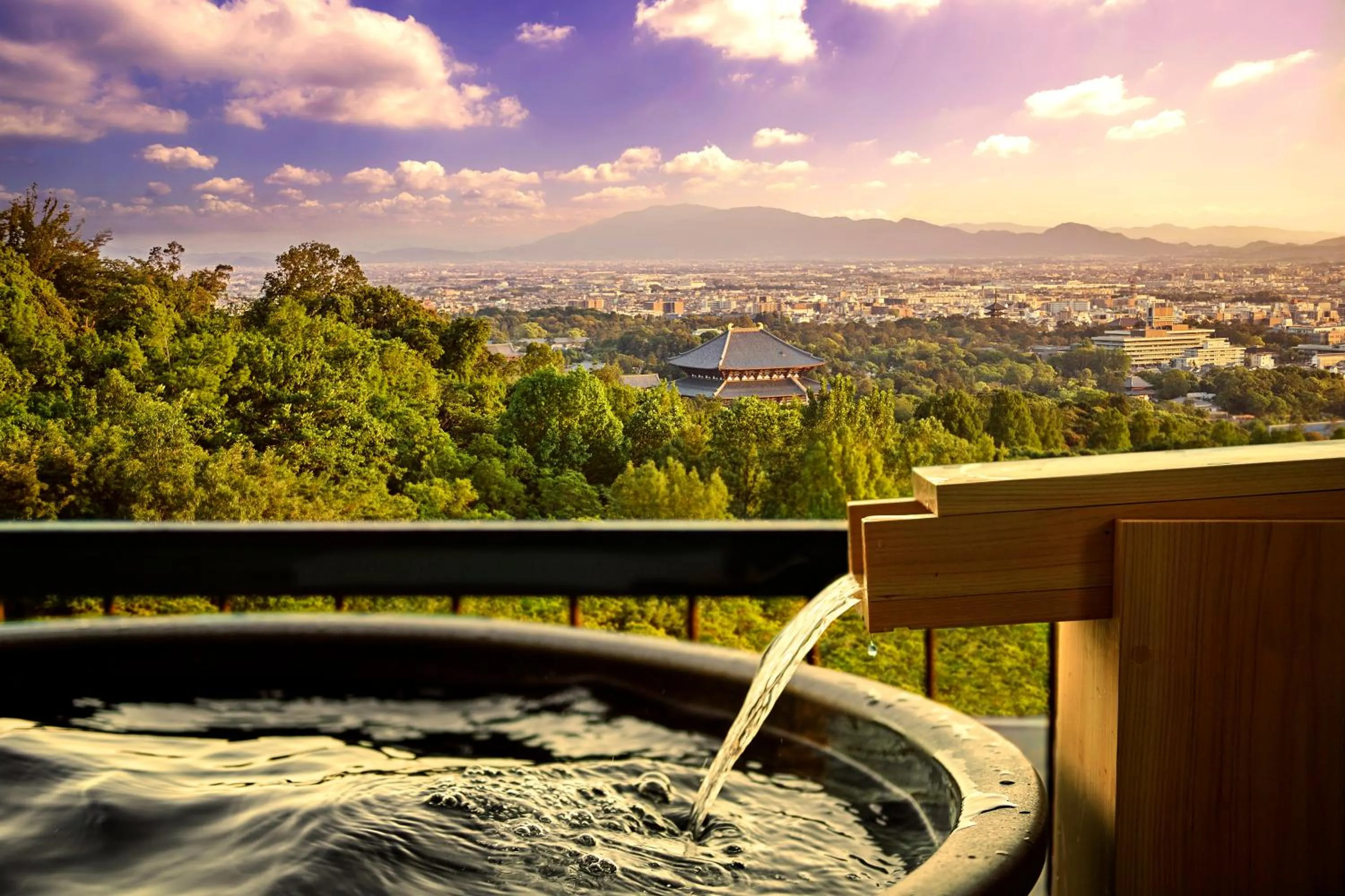 Open Air Bath in ANDO HOTEL NARA Wakakusayama -DLIGHT LIFE & HOTELS-
