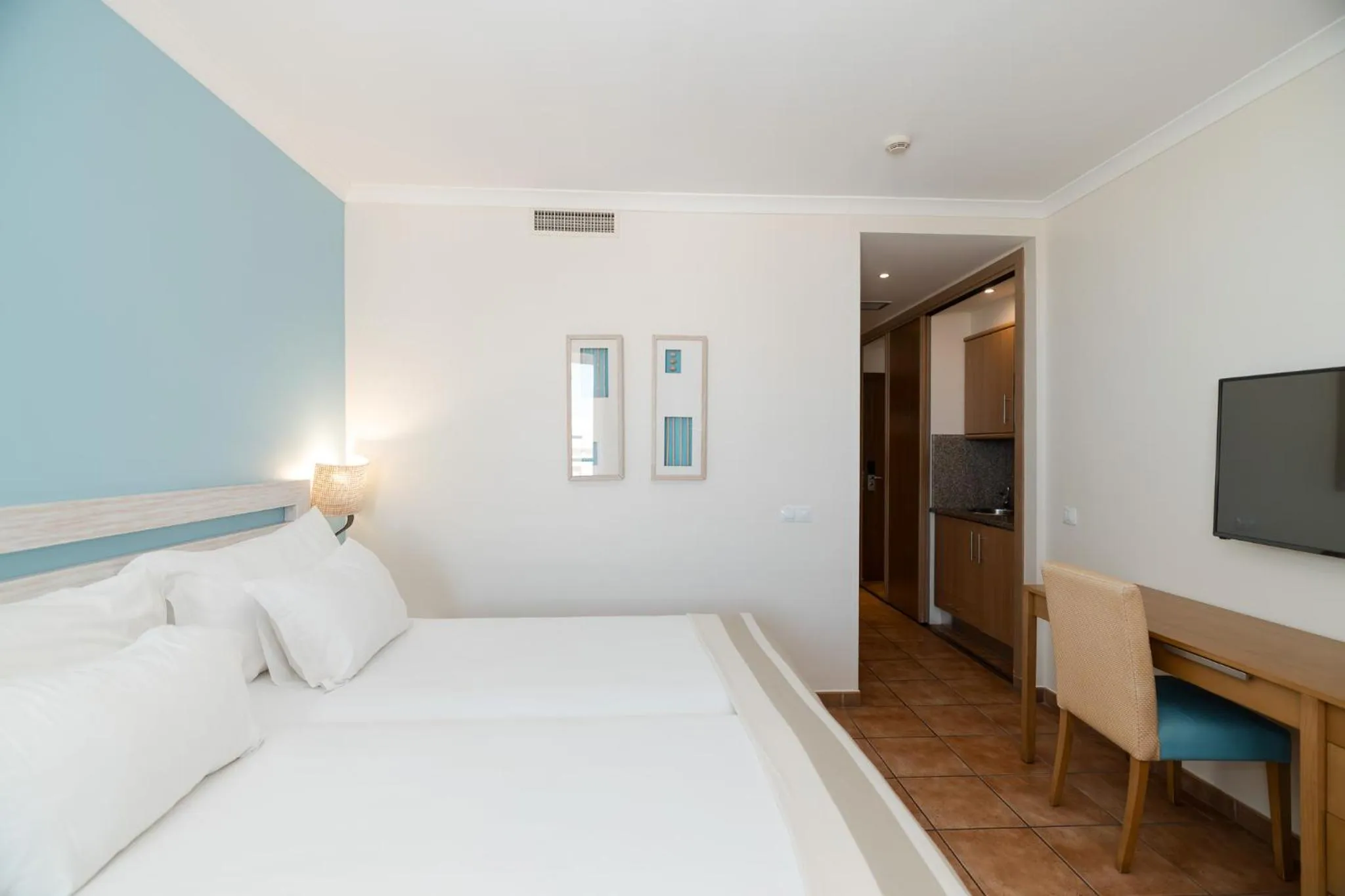 Bedroom, Bed in Pestana Viking Beach & SPA Resort