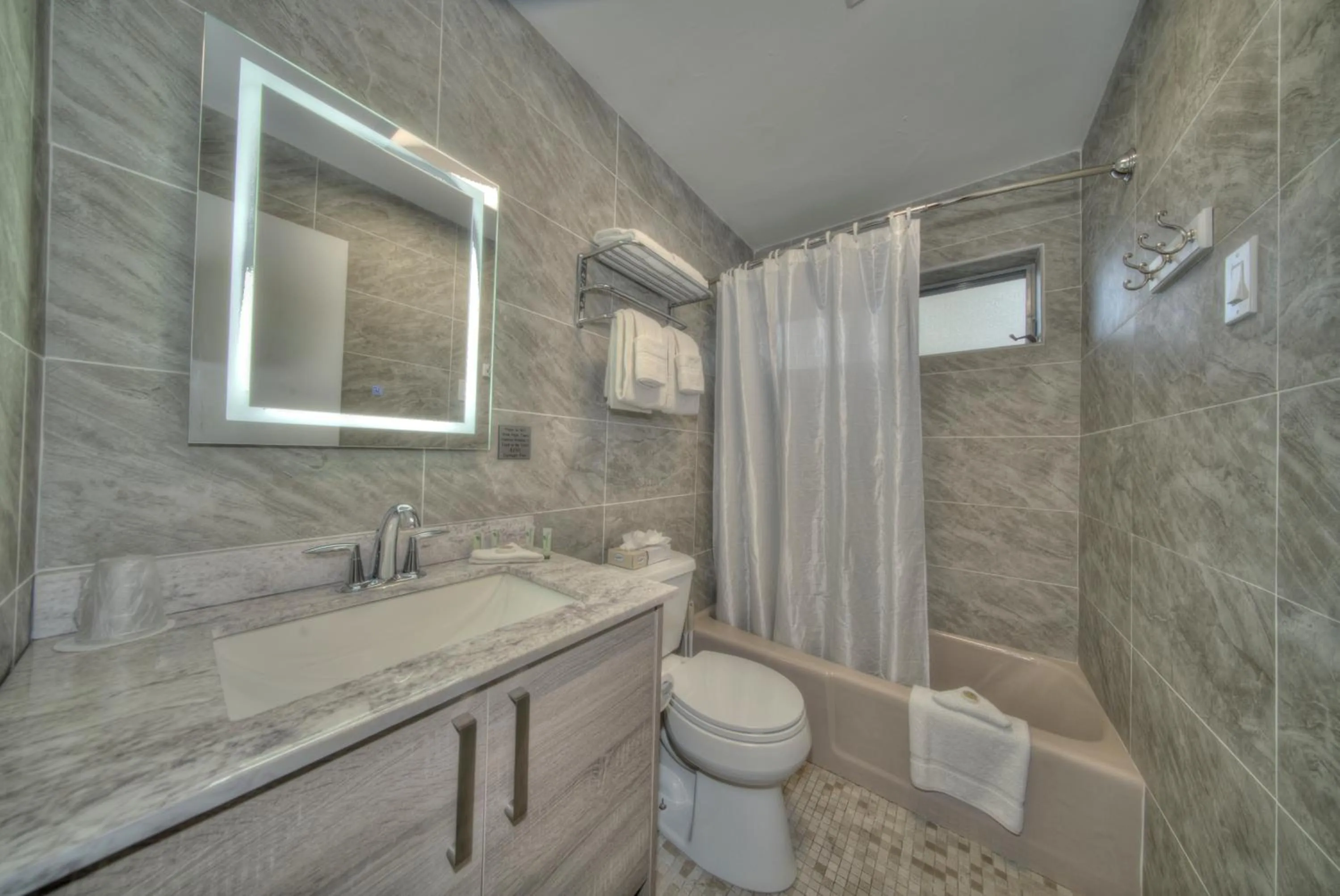 Shower in Club Lux Resort By The Beach