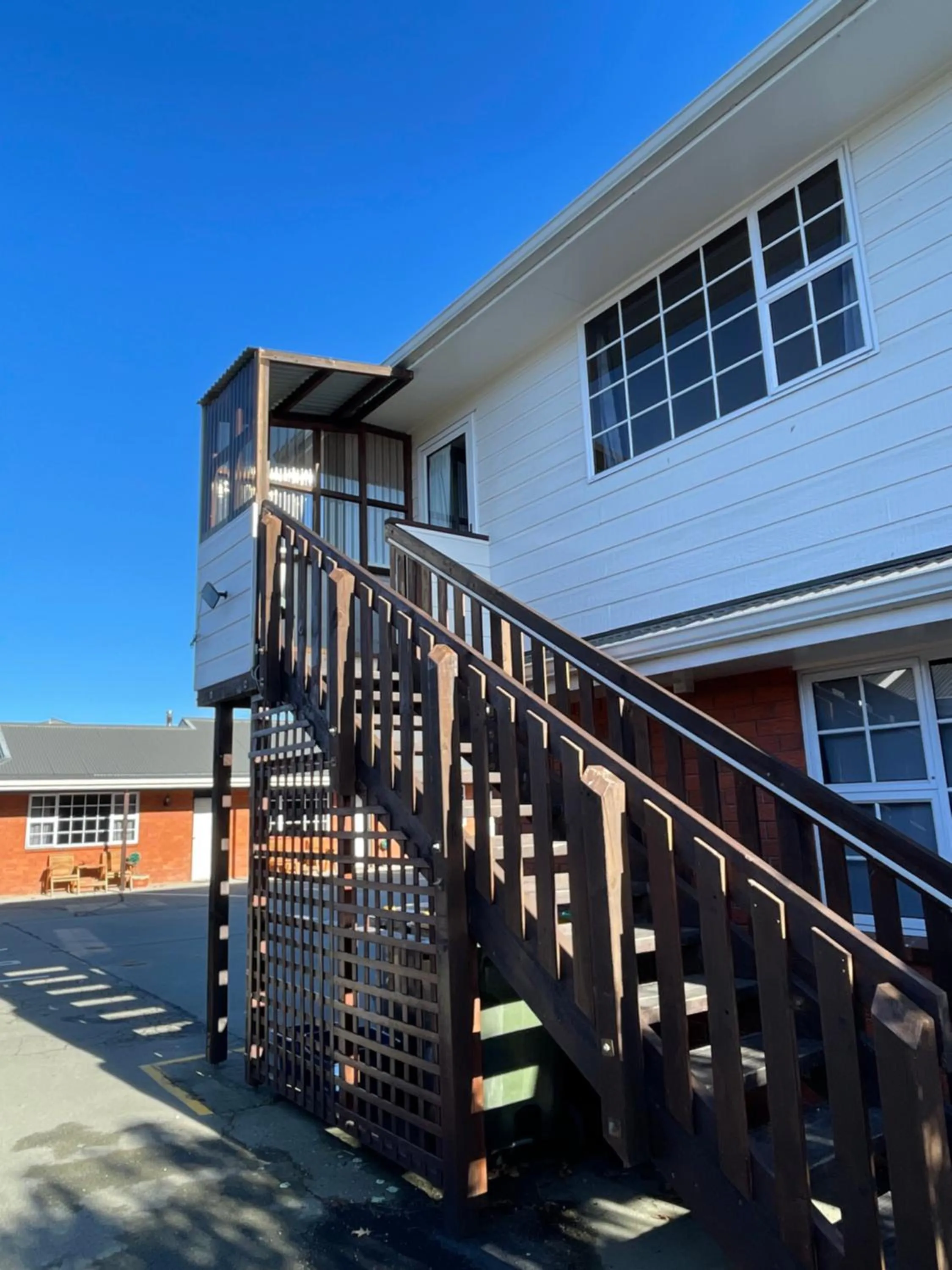 Property building in Colonial Motel