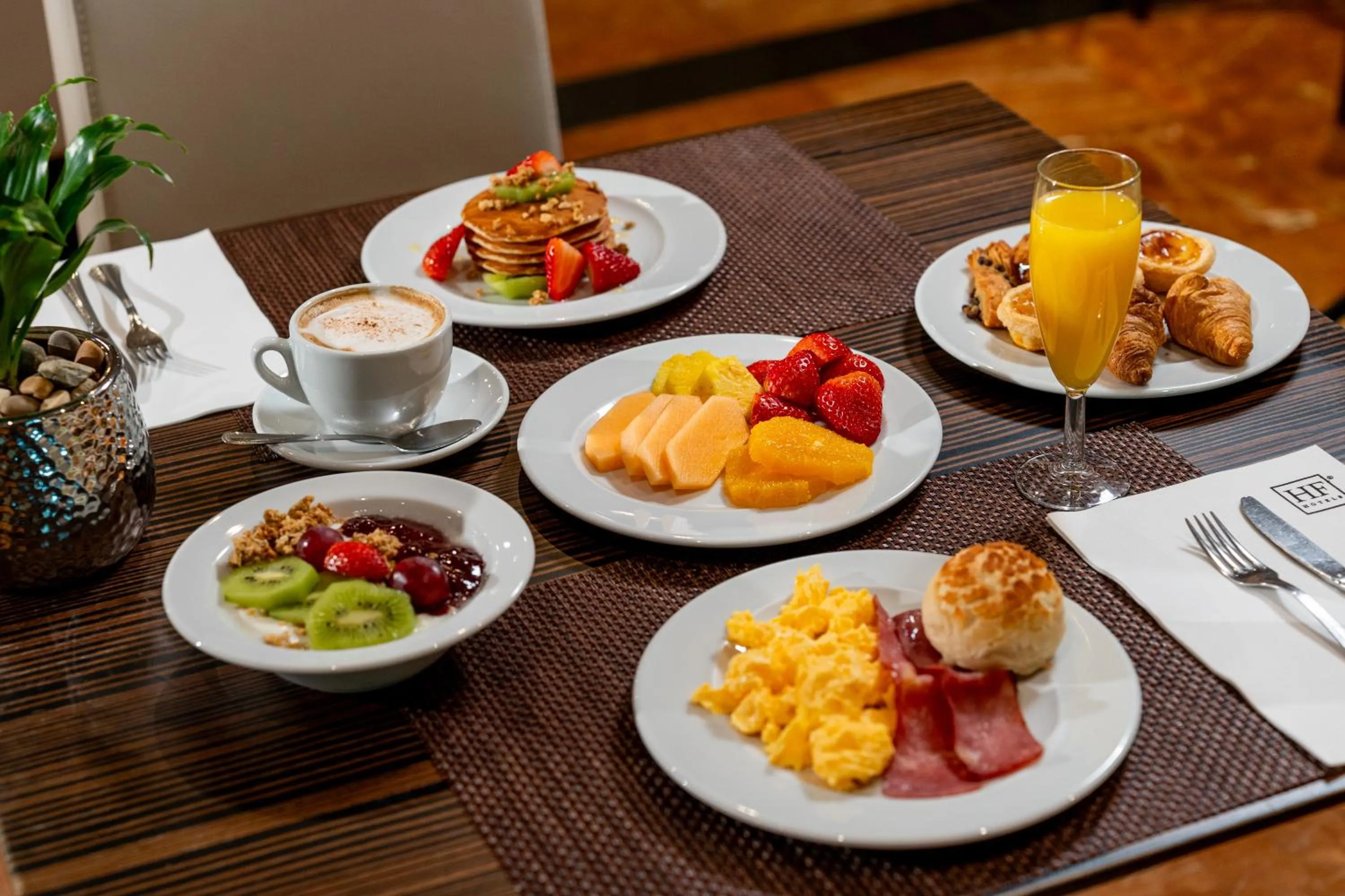 Breakfast in HF Ipanema Porto