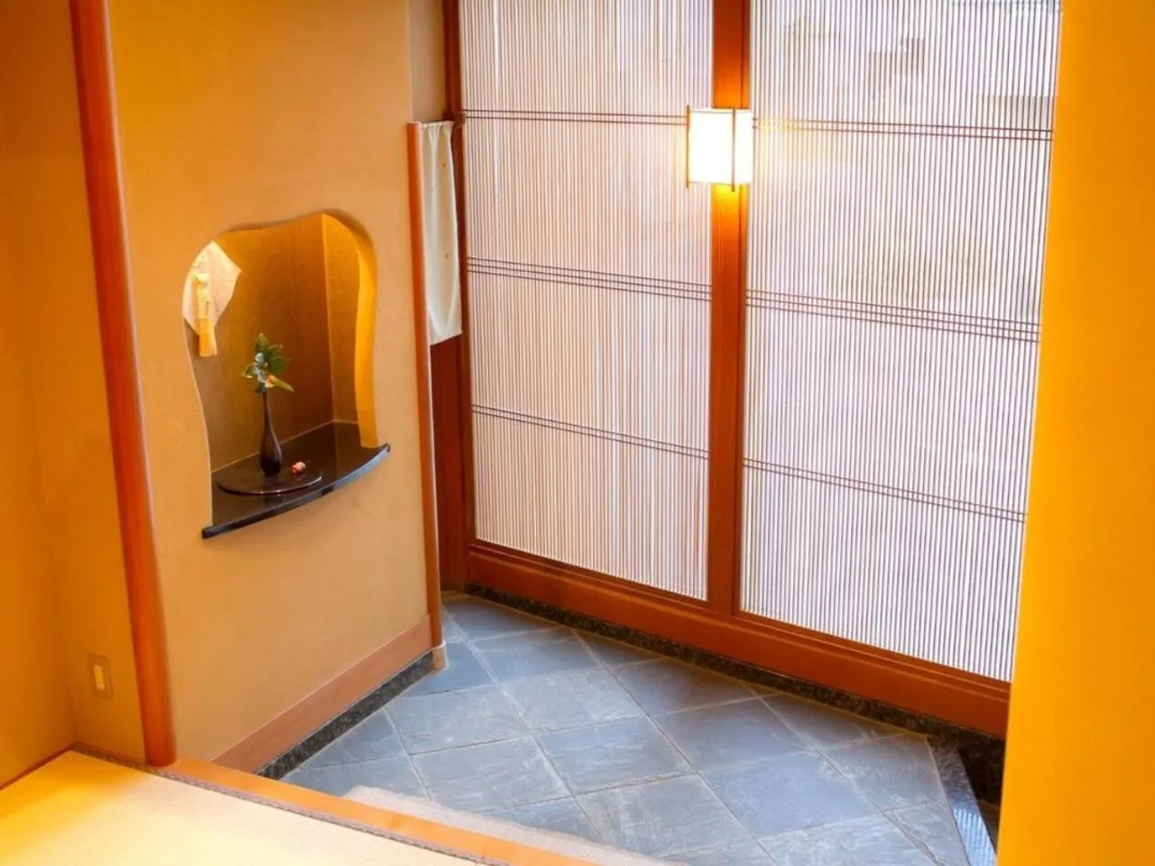 Facade/entrance, Bed in Yugawara Retreat Goen no Mori