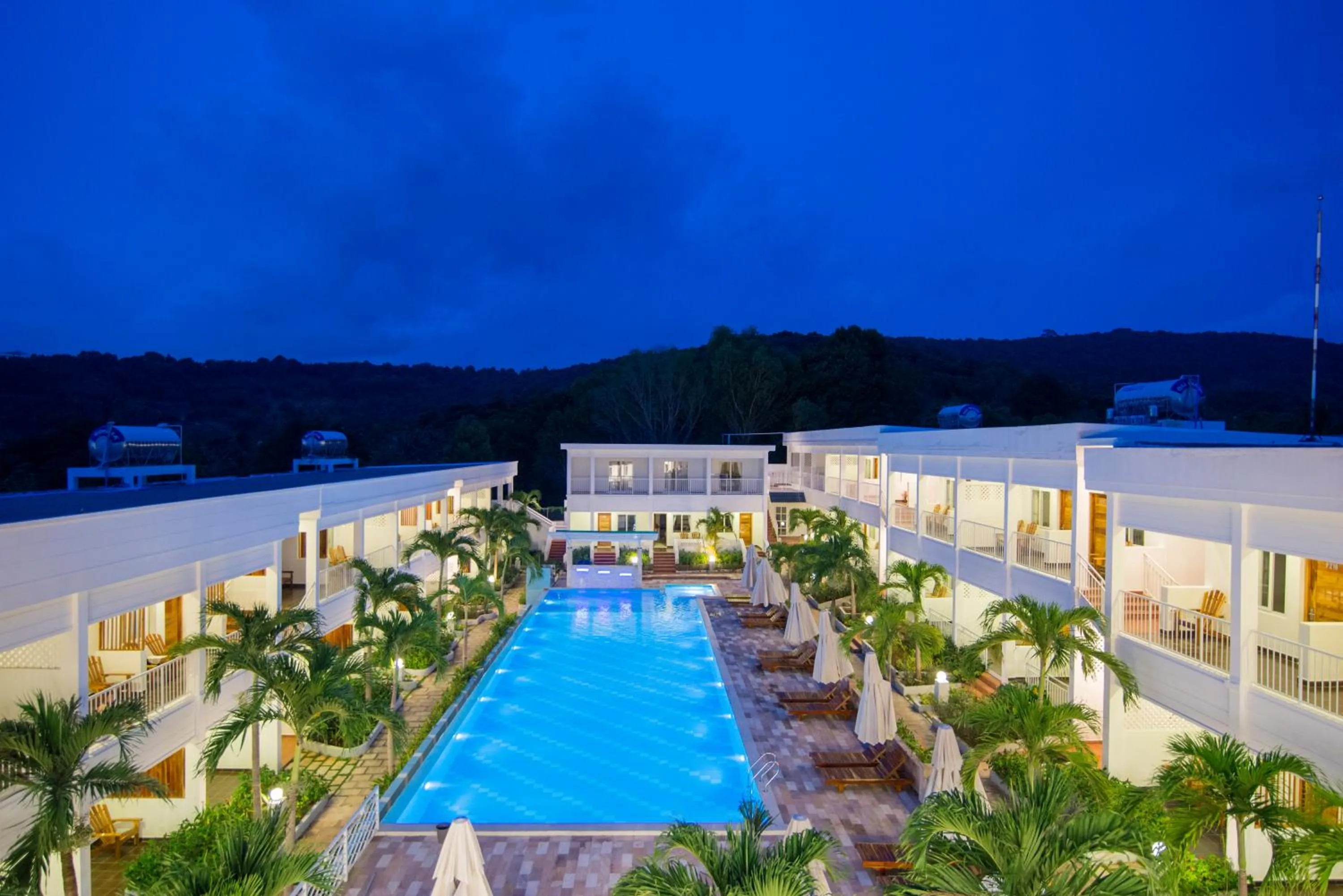 Night in Palma Resort