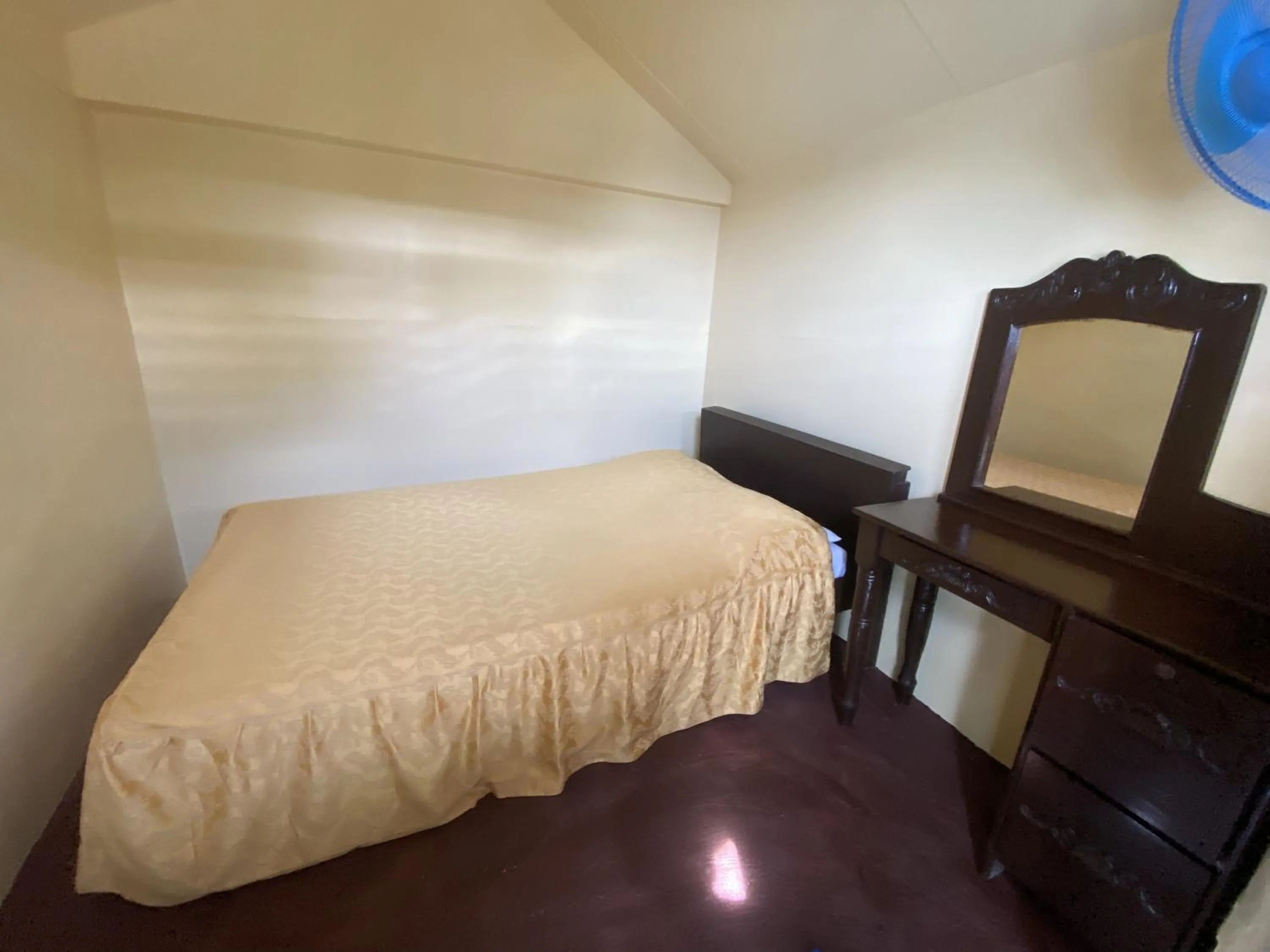 Bed in Napo Beach Resort