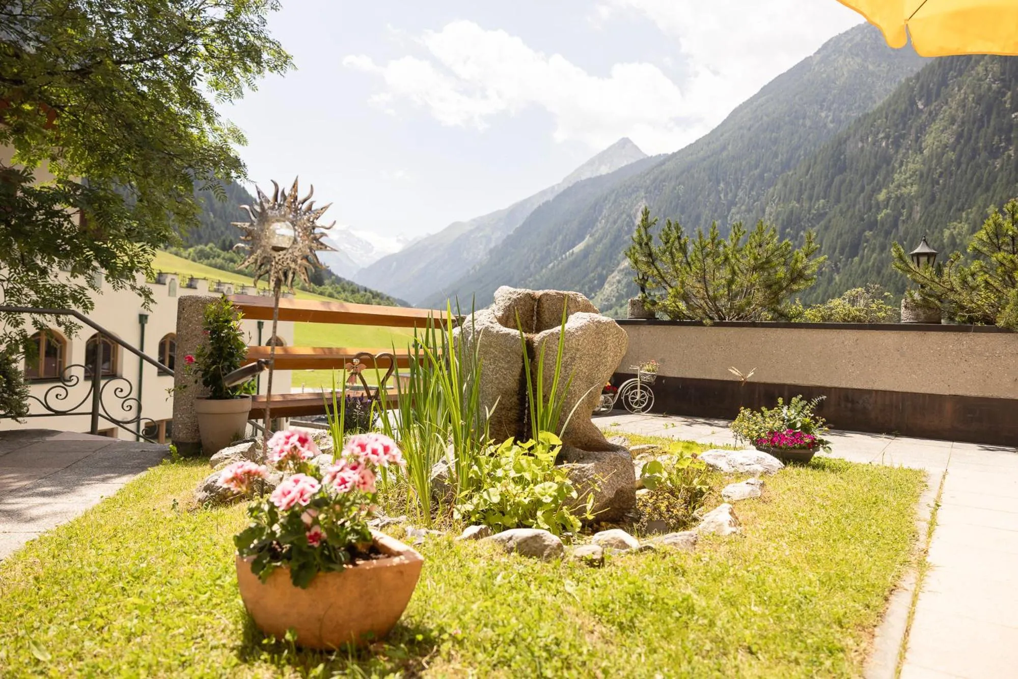 Garden in Alpenpension Pfurtscheller