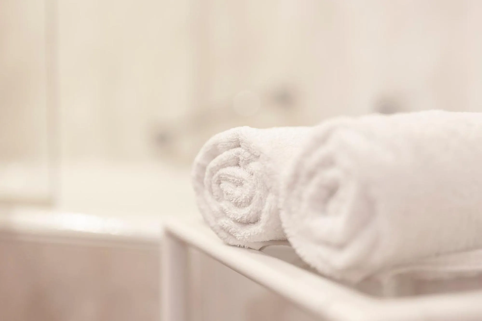 towels, Bed in Alpenpension Pfurtscheller