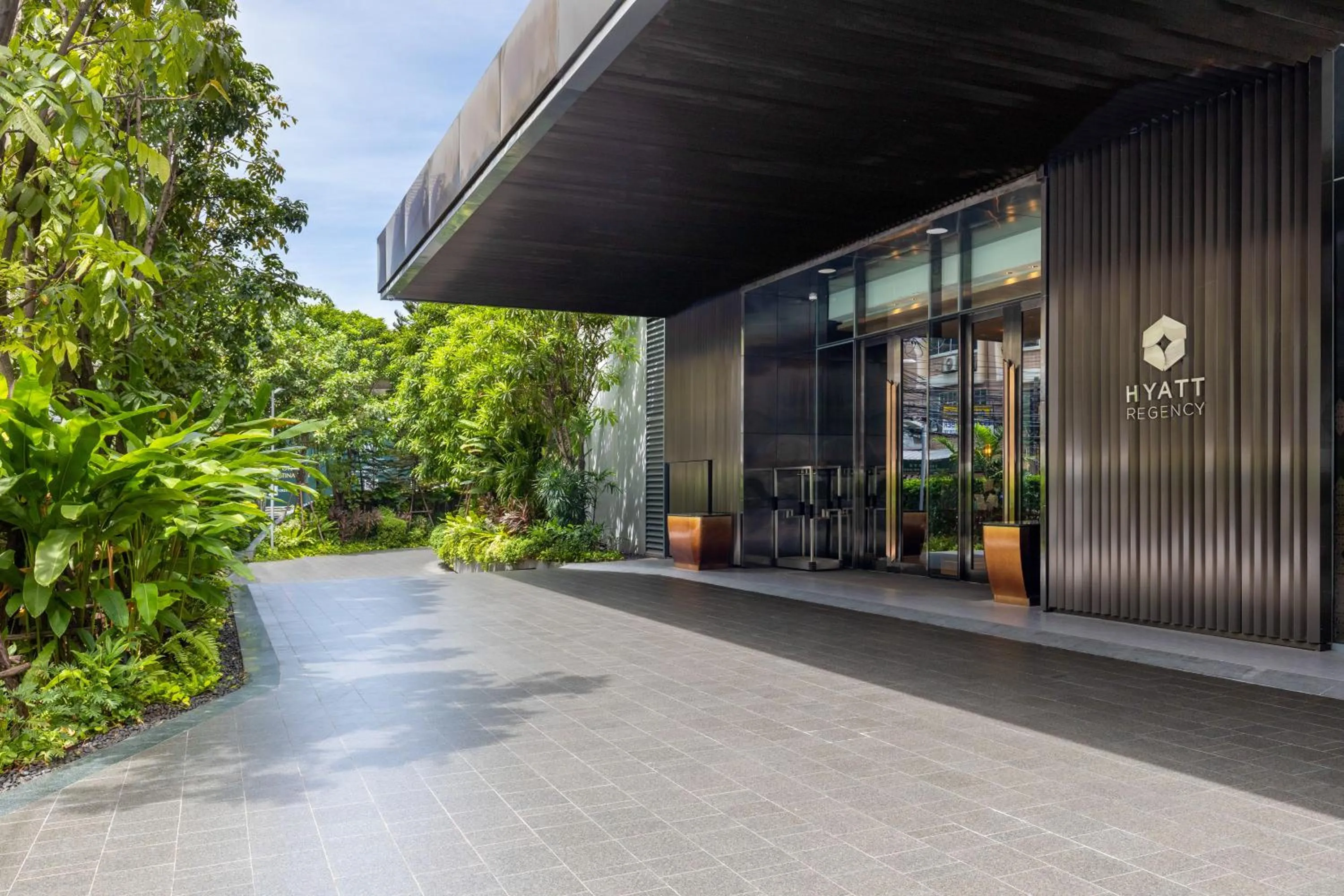 Garden in Hyatt Regency Bangkok Sukhumvit