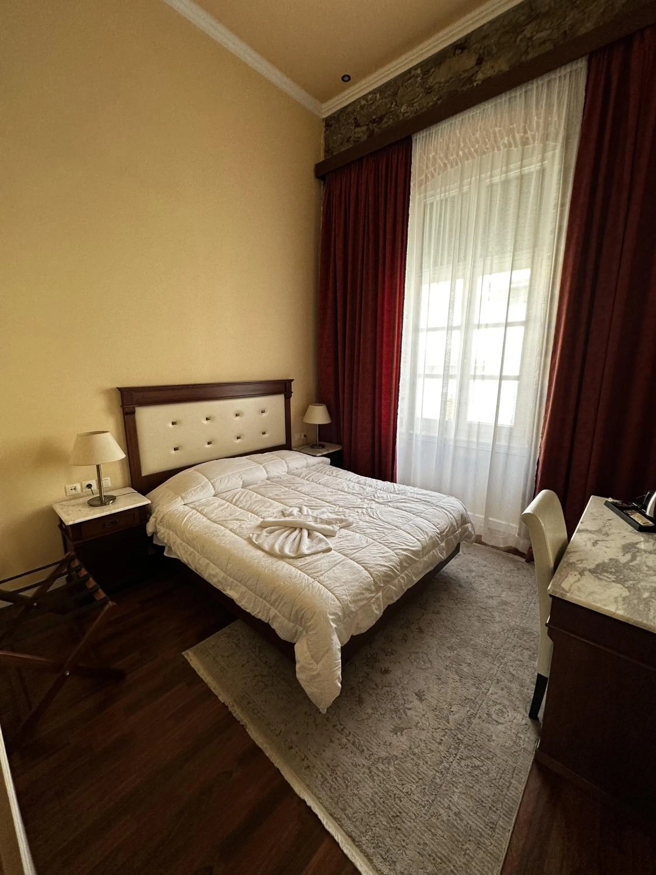 Bed in Hotel Aktaion Syros