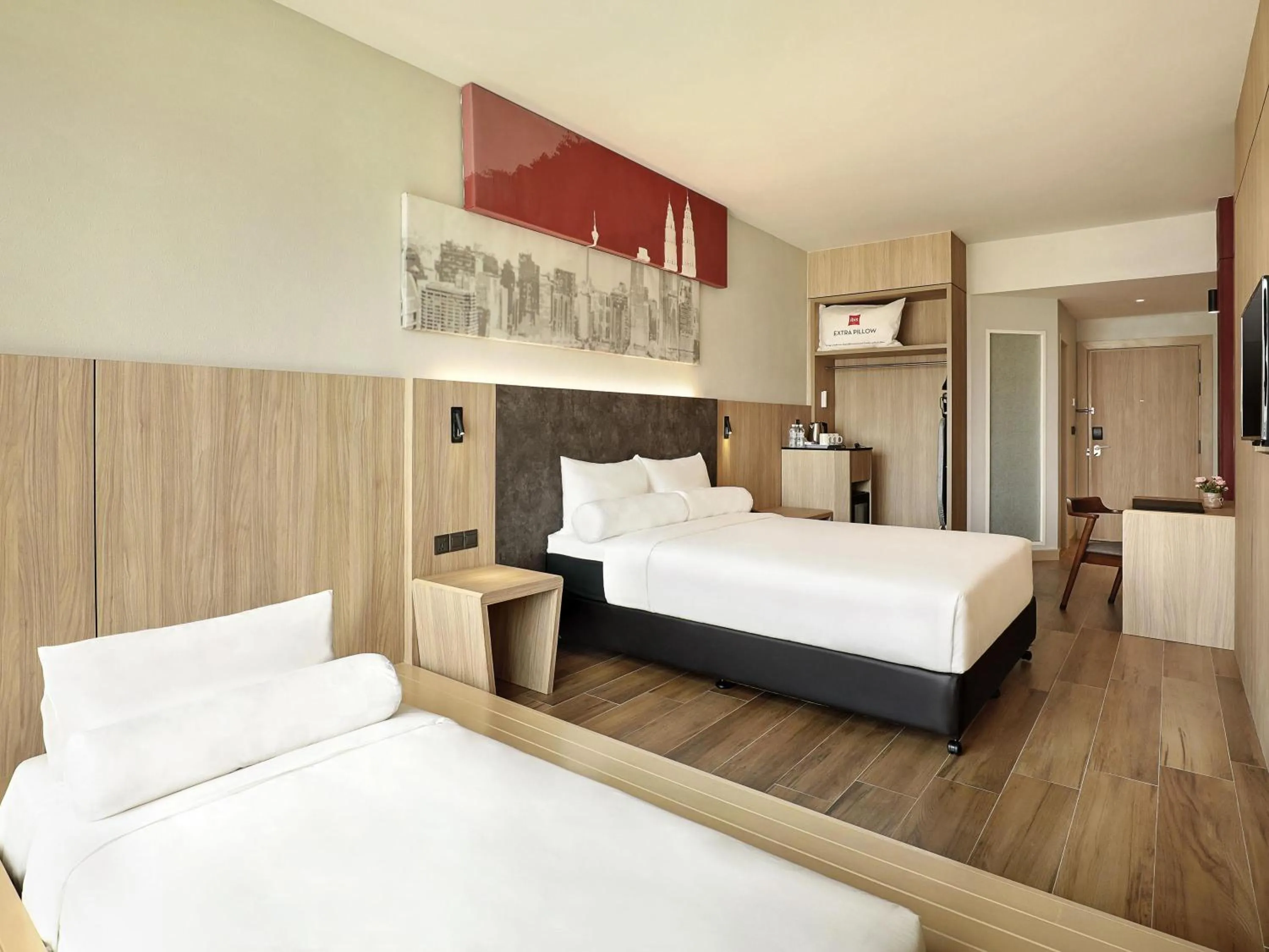 Bedroom, Bed in ibis Kuala Lumpur City Centre