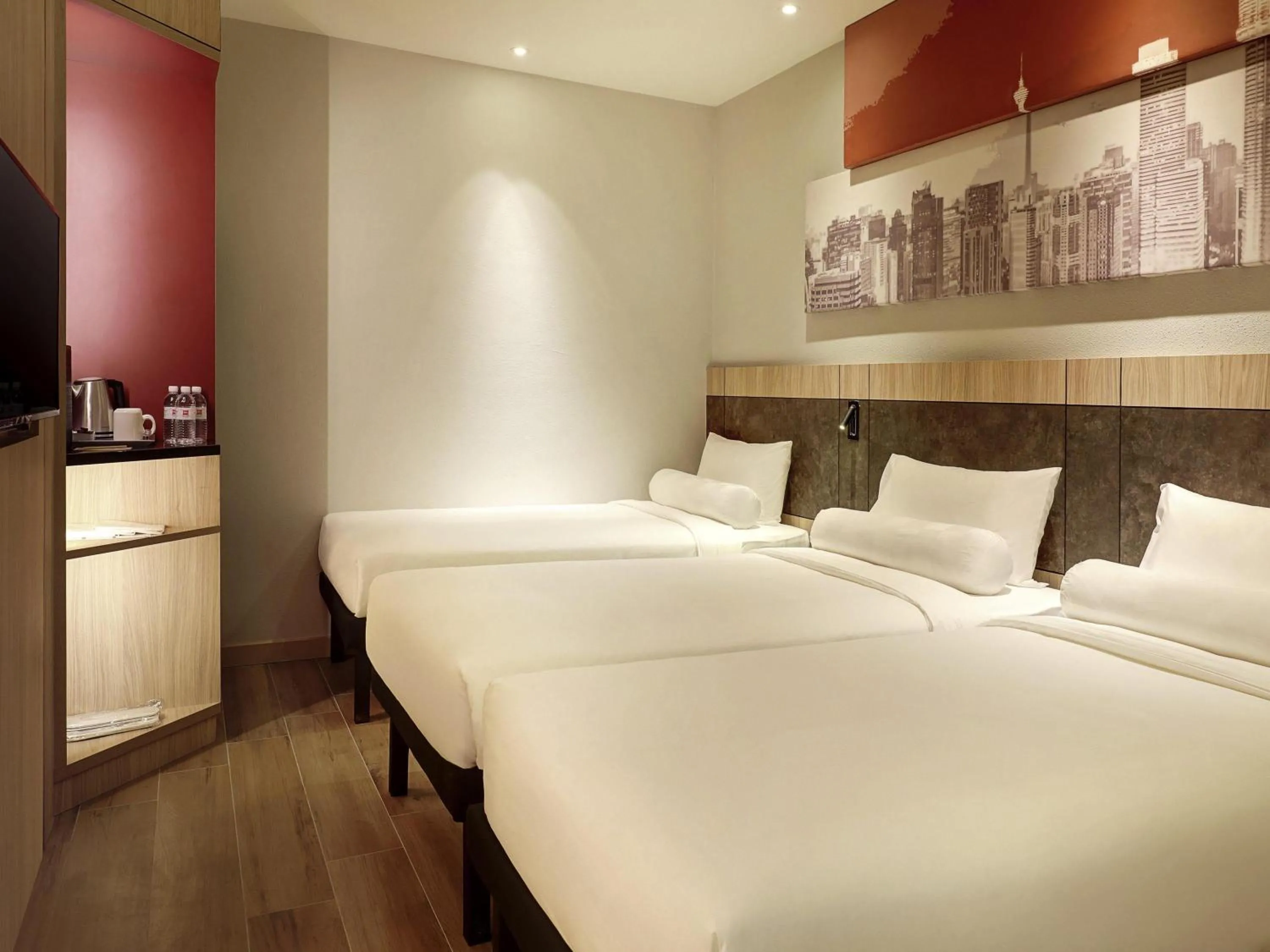 Bedroom, Bed in ibis Kuala Lumpur City Centre