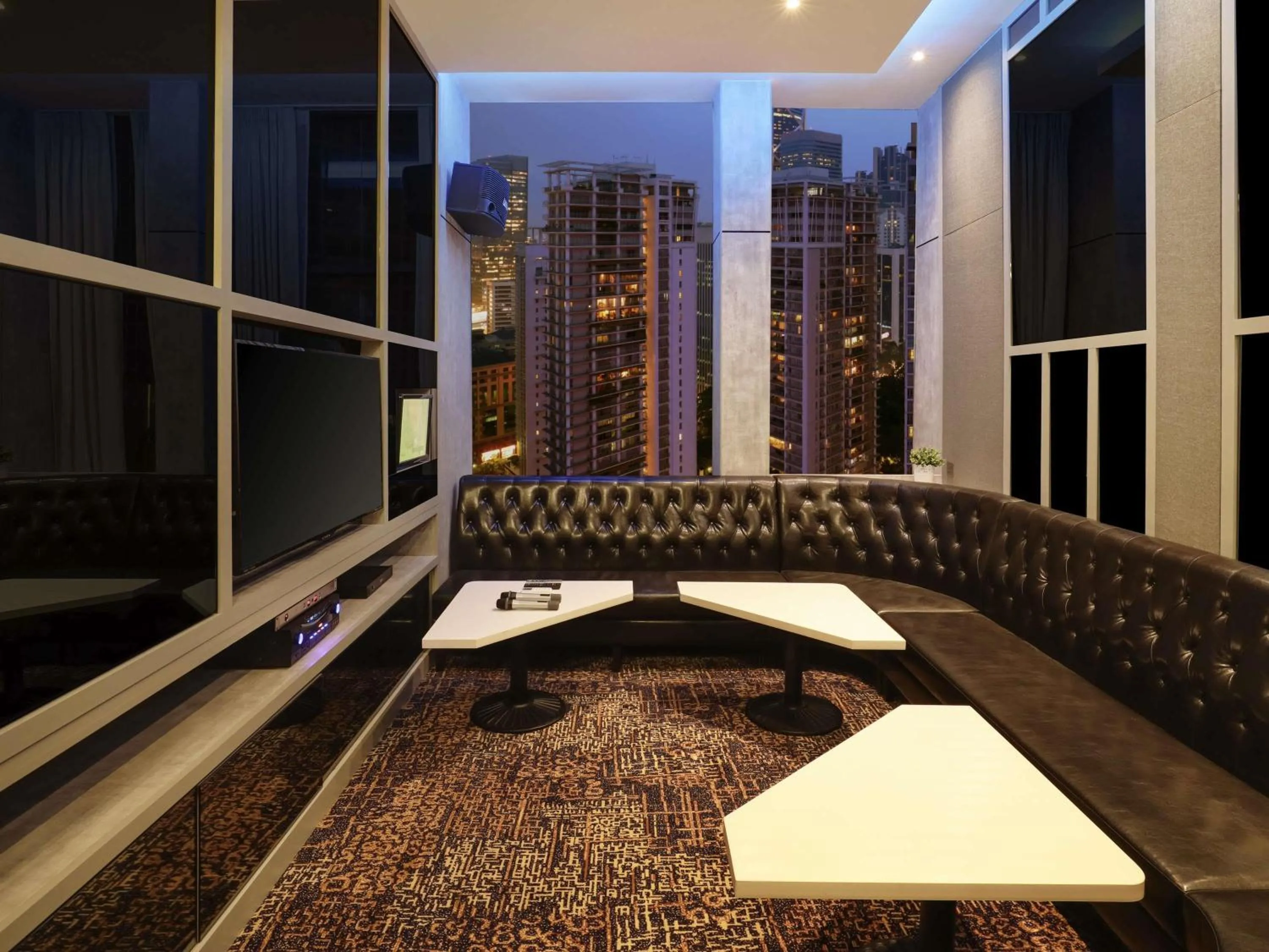 Lounge or bar in ibis Kuala Lumpur City Centre