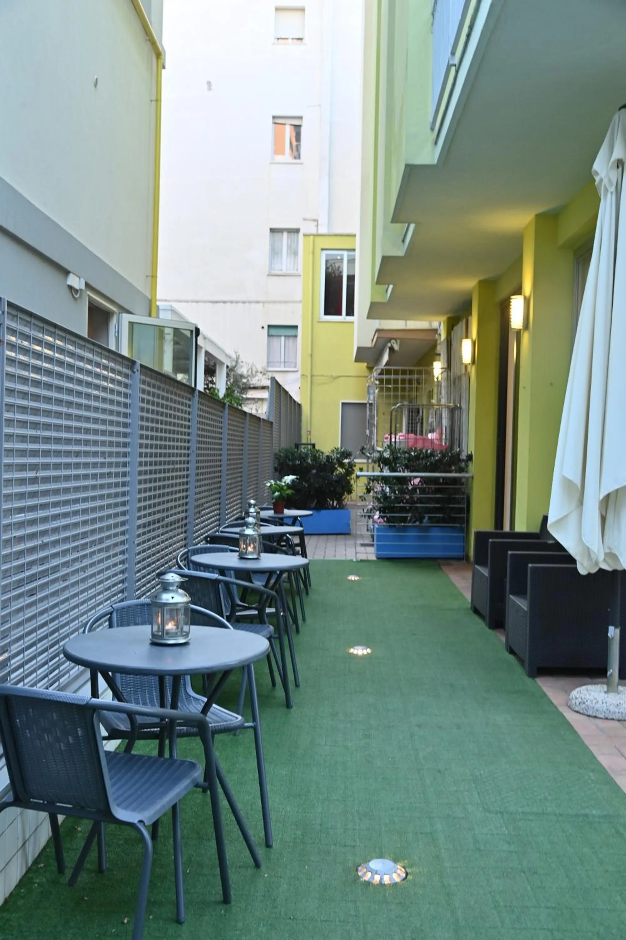 Evening entertainment in Hotel ITALY