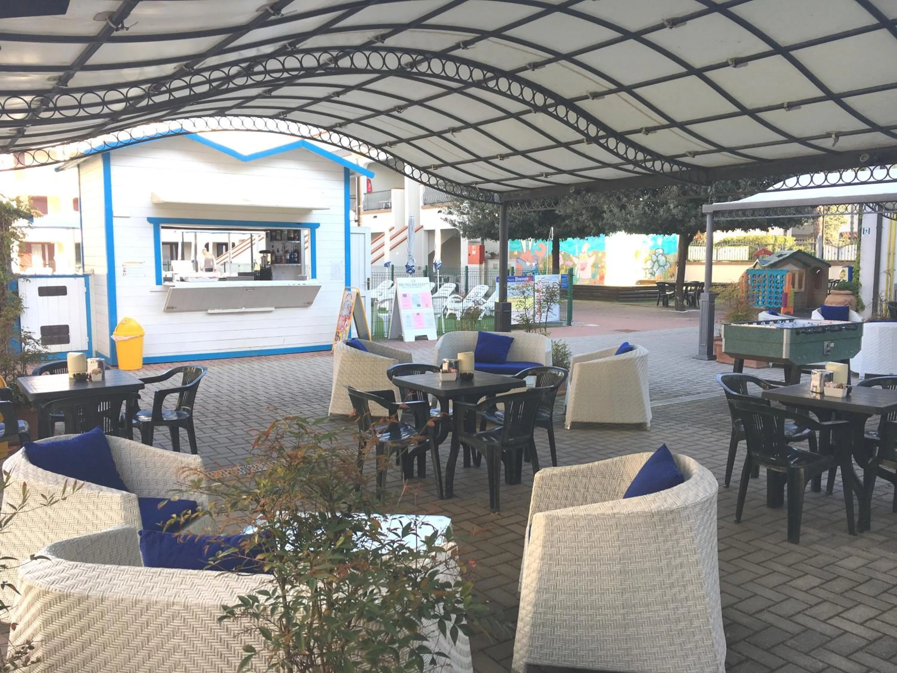 Lounge or bar in Michelangelo Holiday & Family Resort