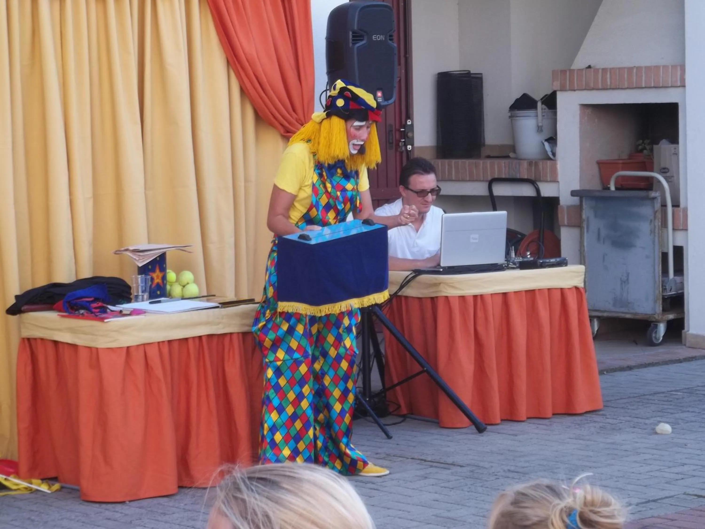 Evening entertainment in Michelangelo Holiday & Family Resort