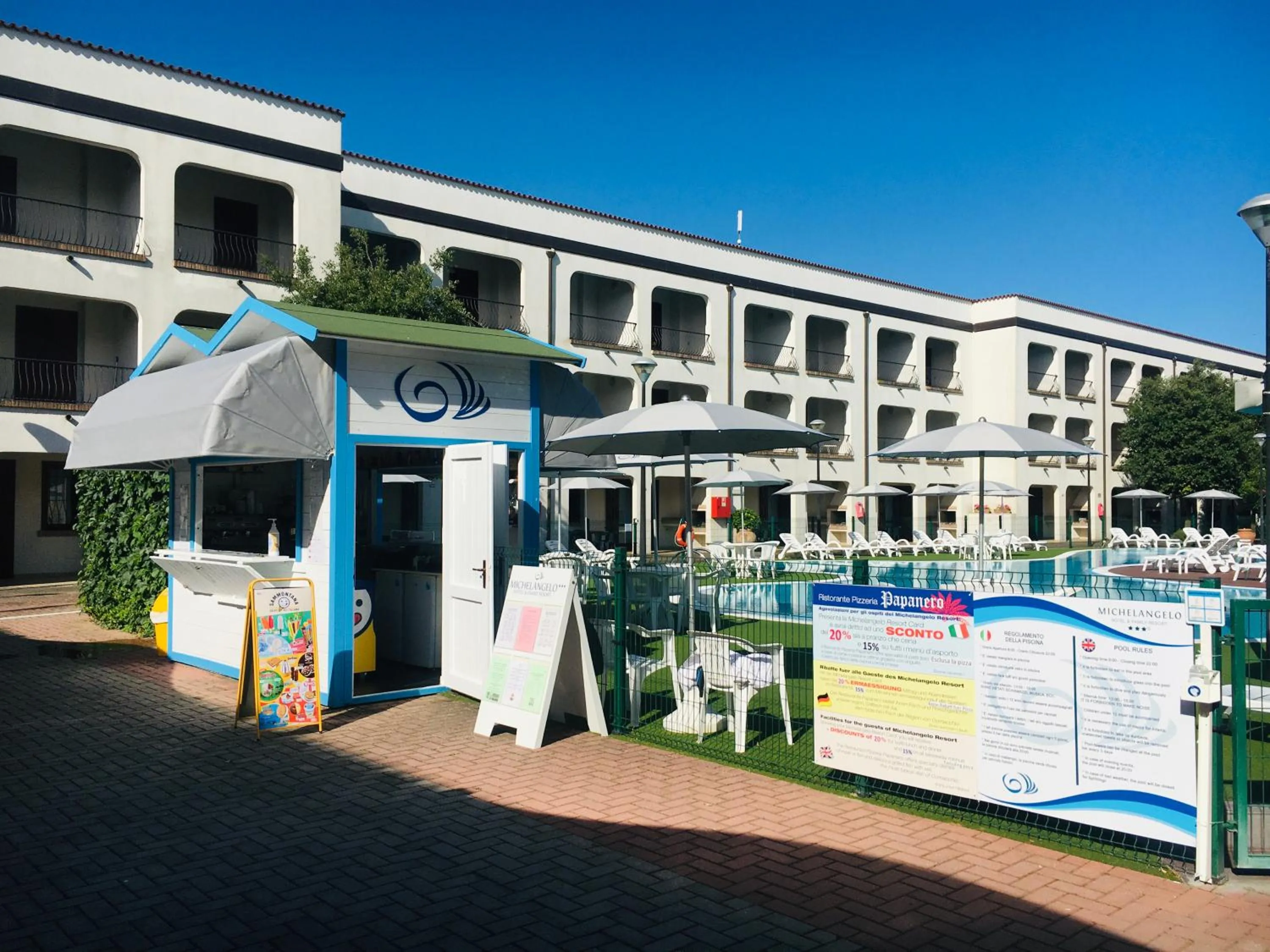 Restaurant/places to eat in Michelangelo Holiday & Family Resort