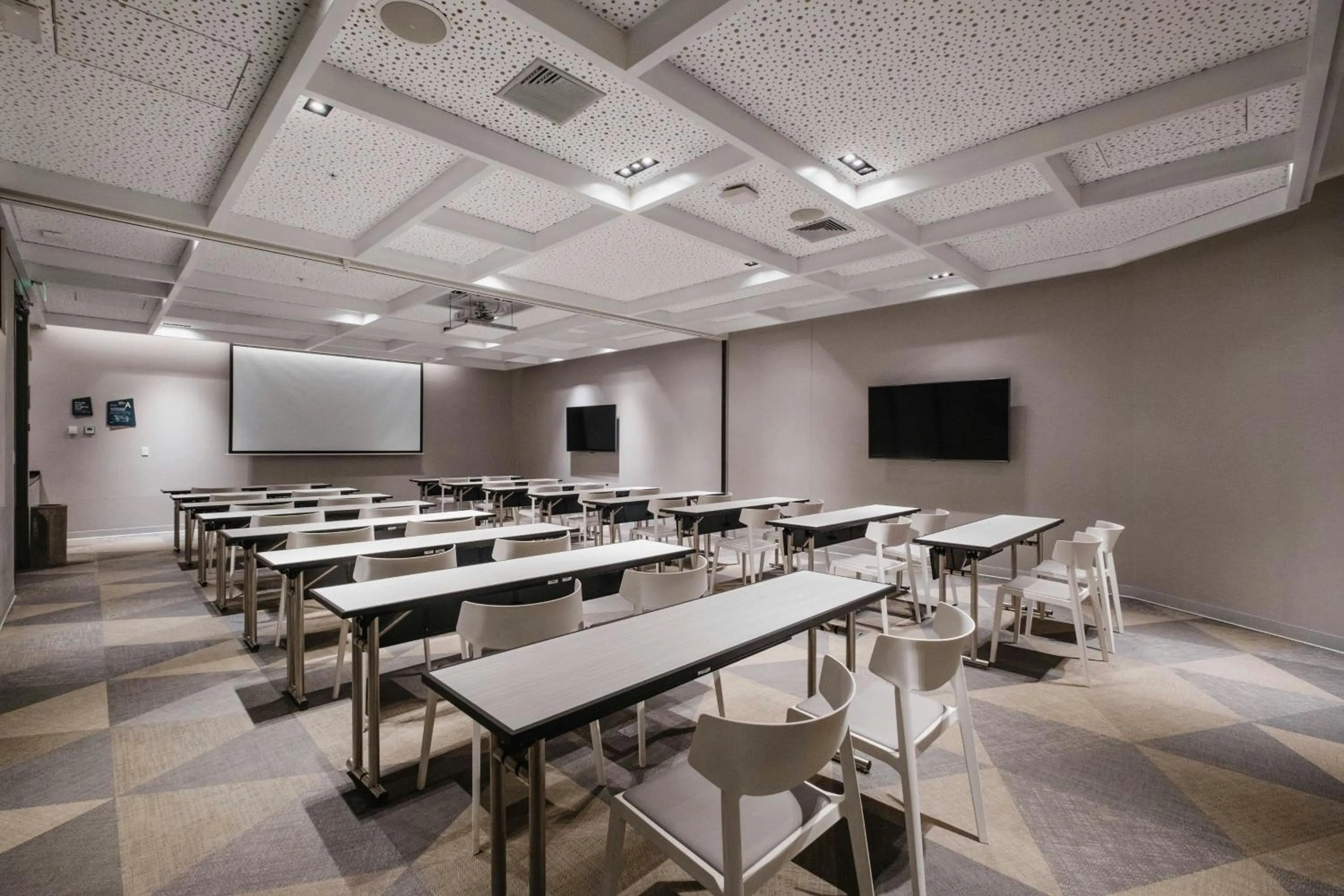 Meeting/conference room in Aloft Lima Miraflores