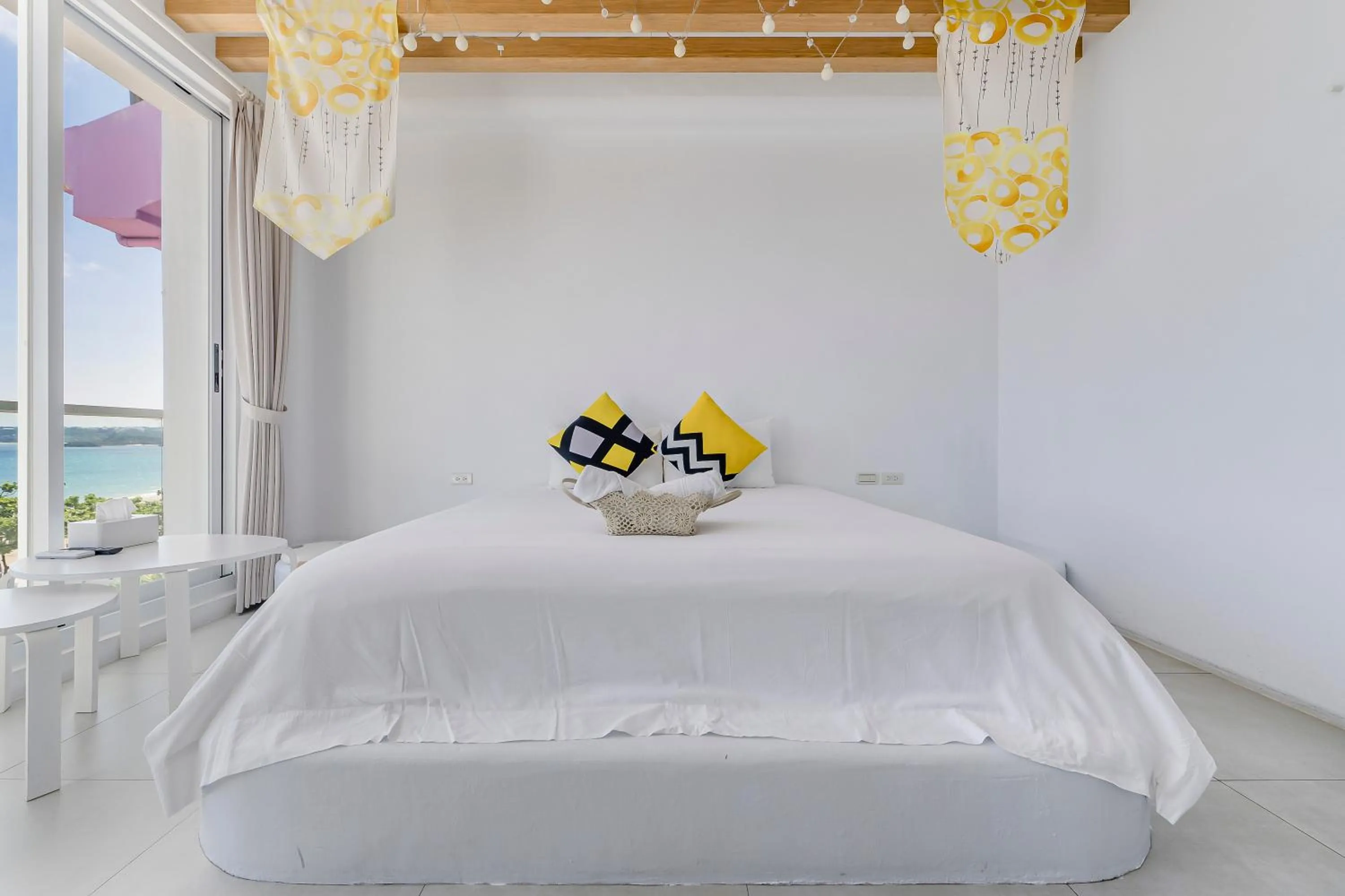 Bed in Cat at Greece