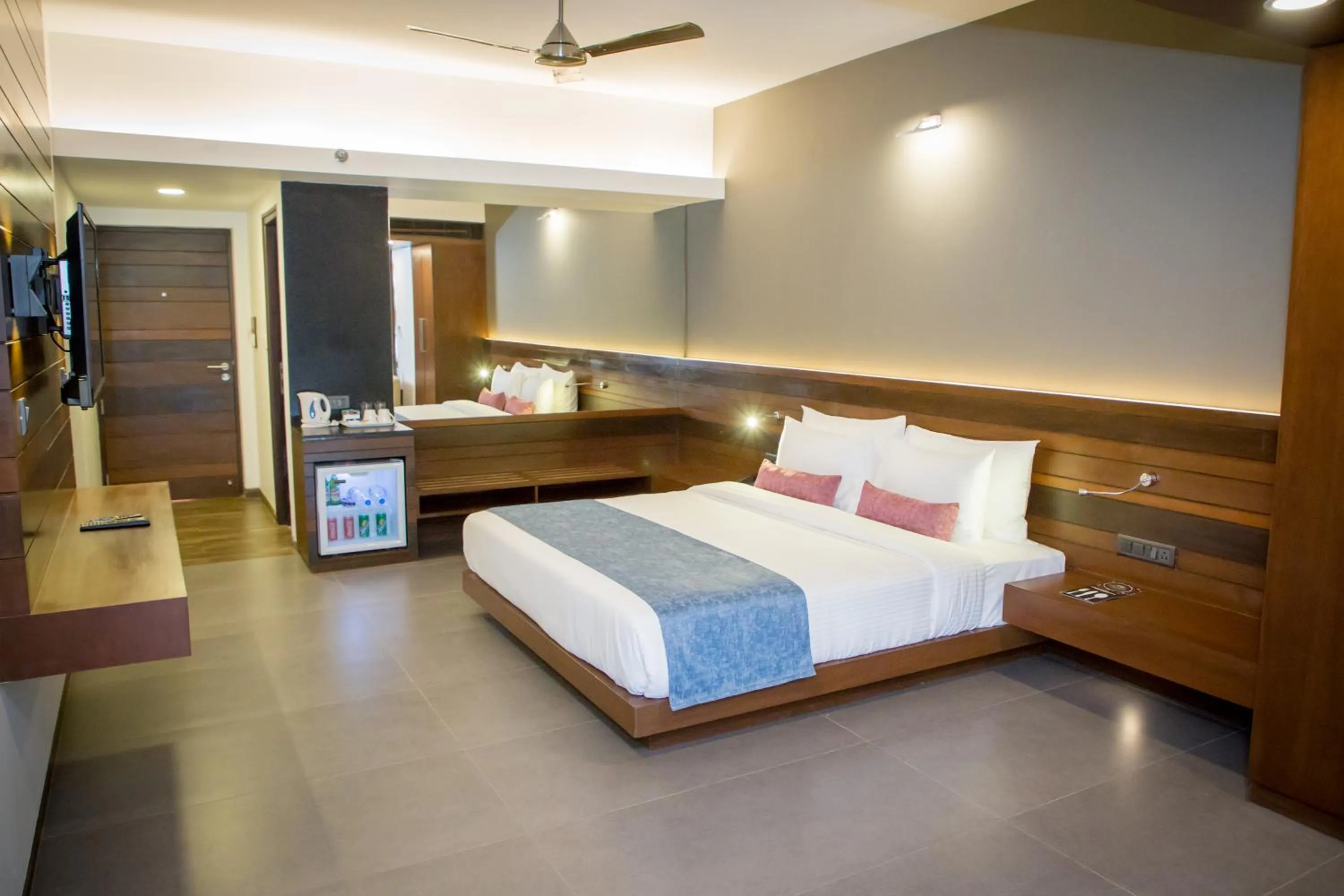 Bedroom, Bed in SinQ Prive