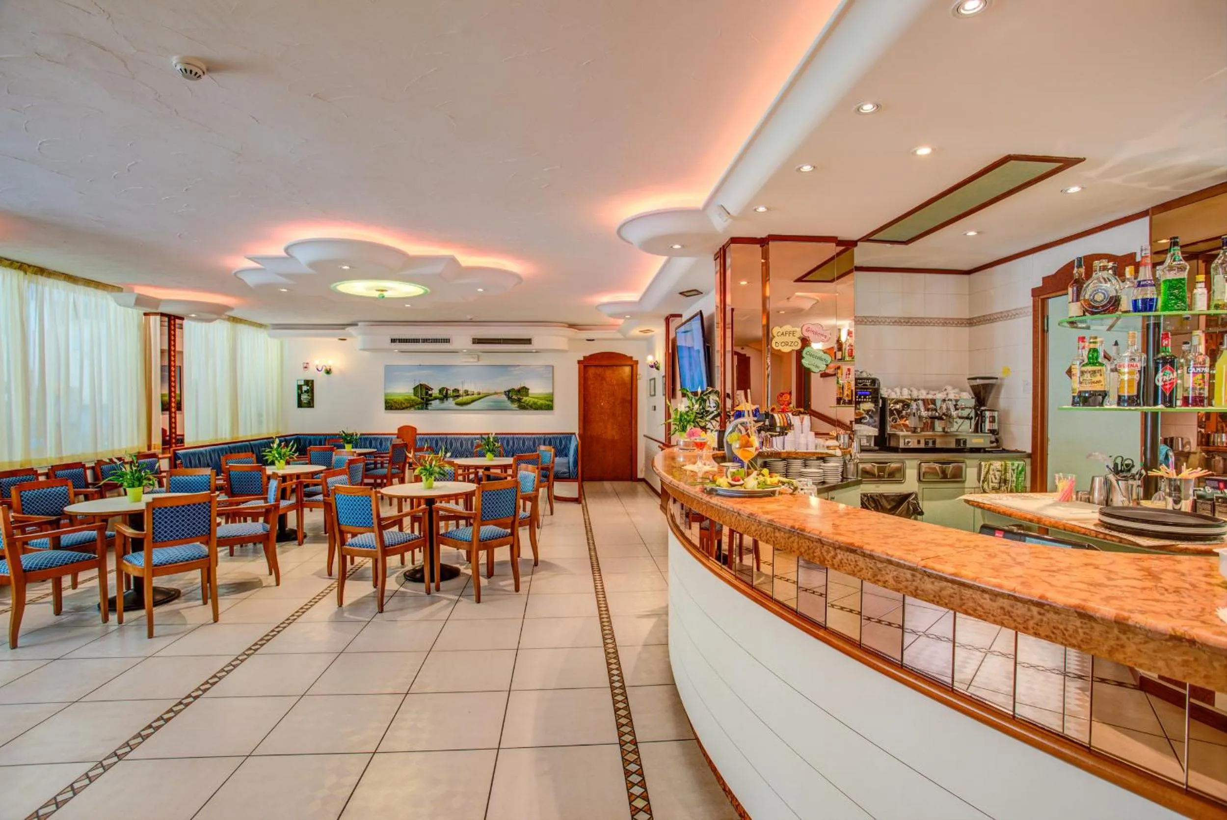 Lounge or bar in Hotel Smeraldo