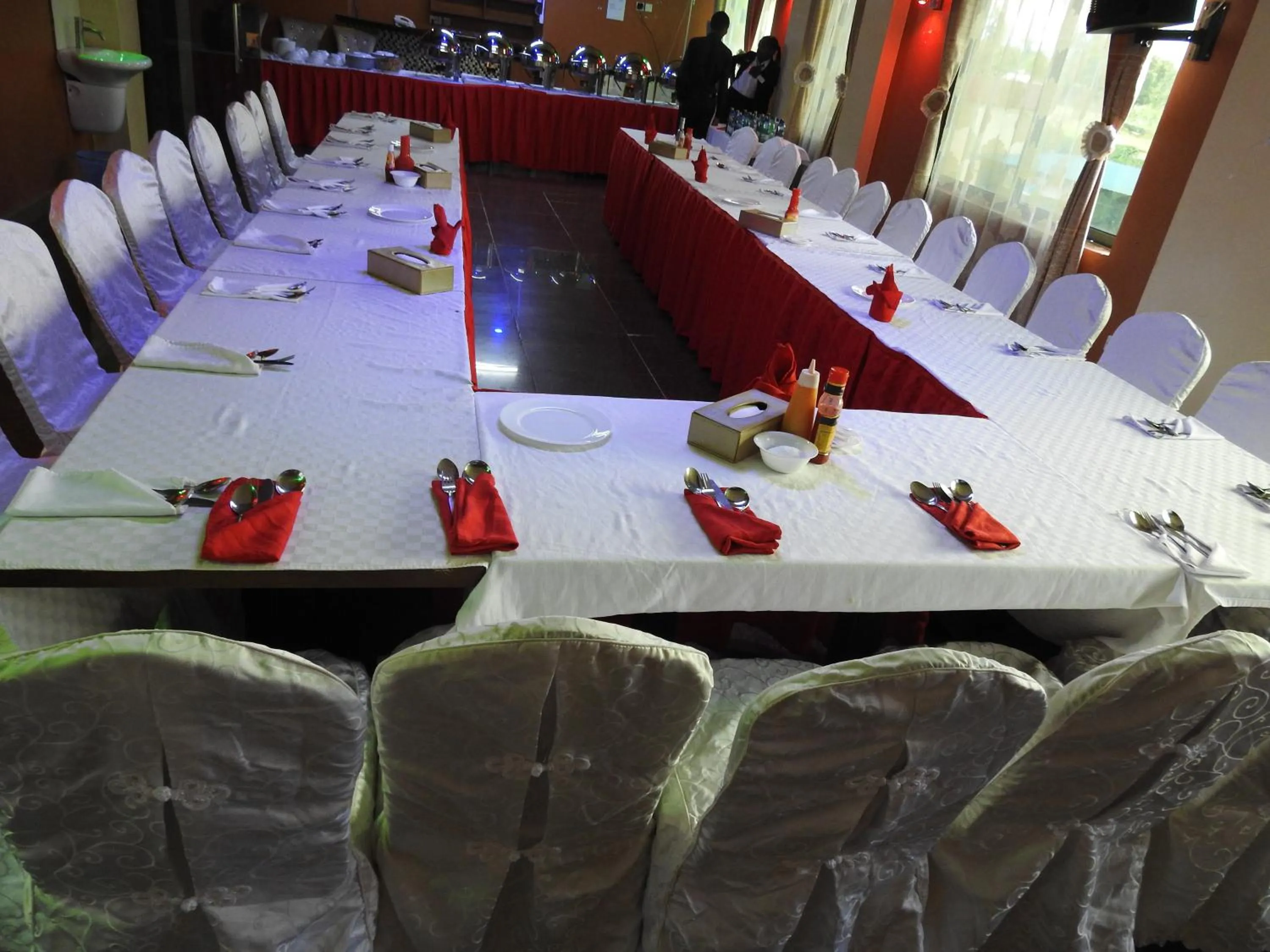 Banquet/Function facilities in Omega Gardens Hotel