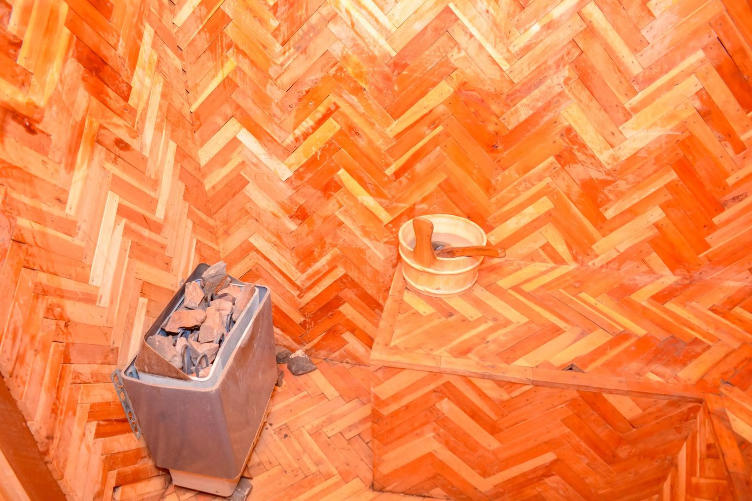 Sauna in Omega Gardens Hotel