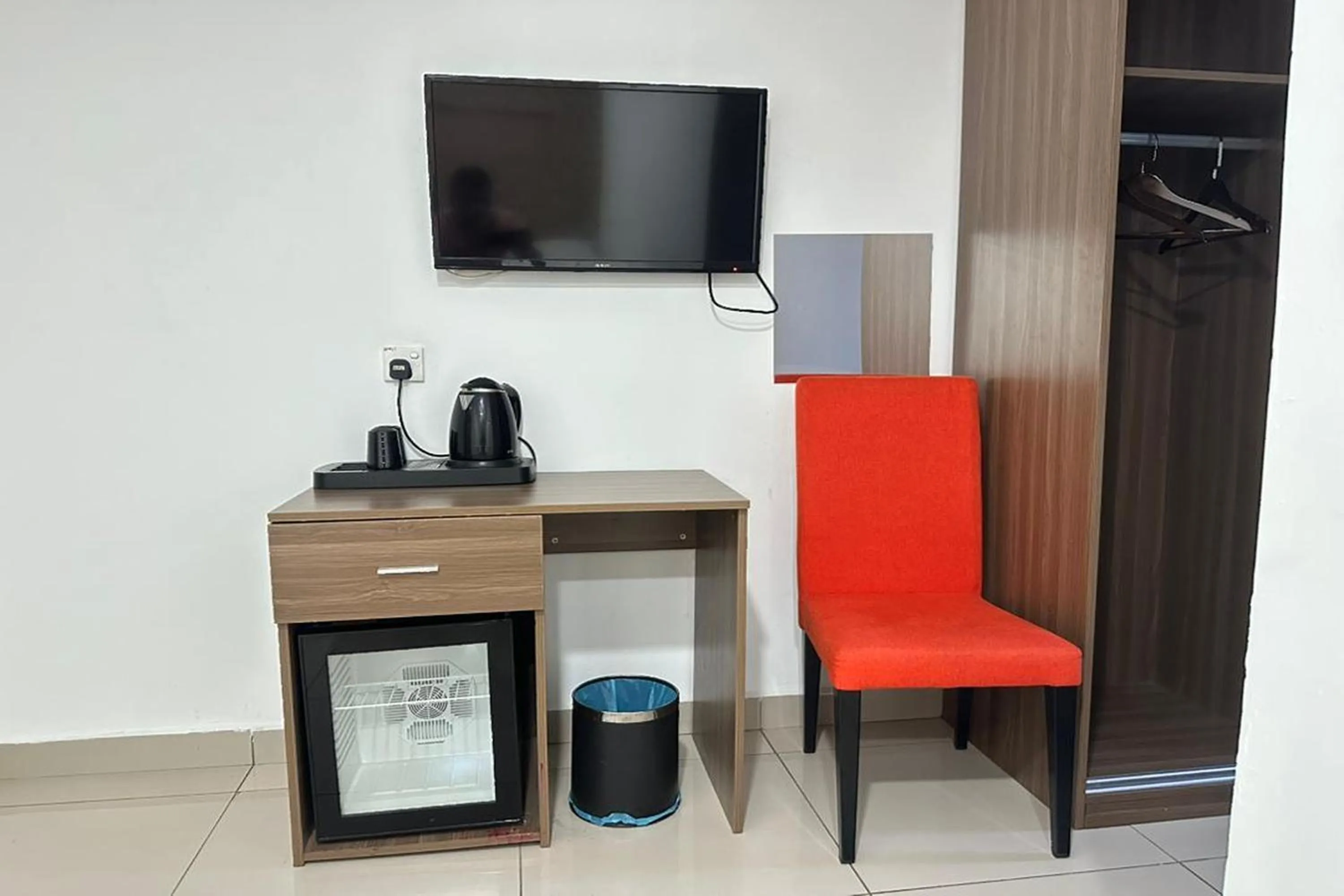 Bedroom in Poorna Hotel