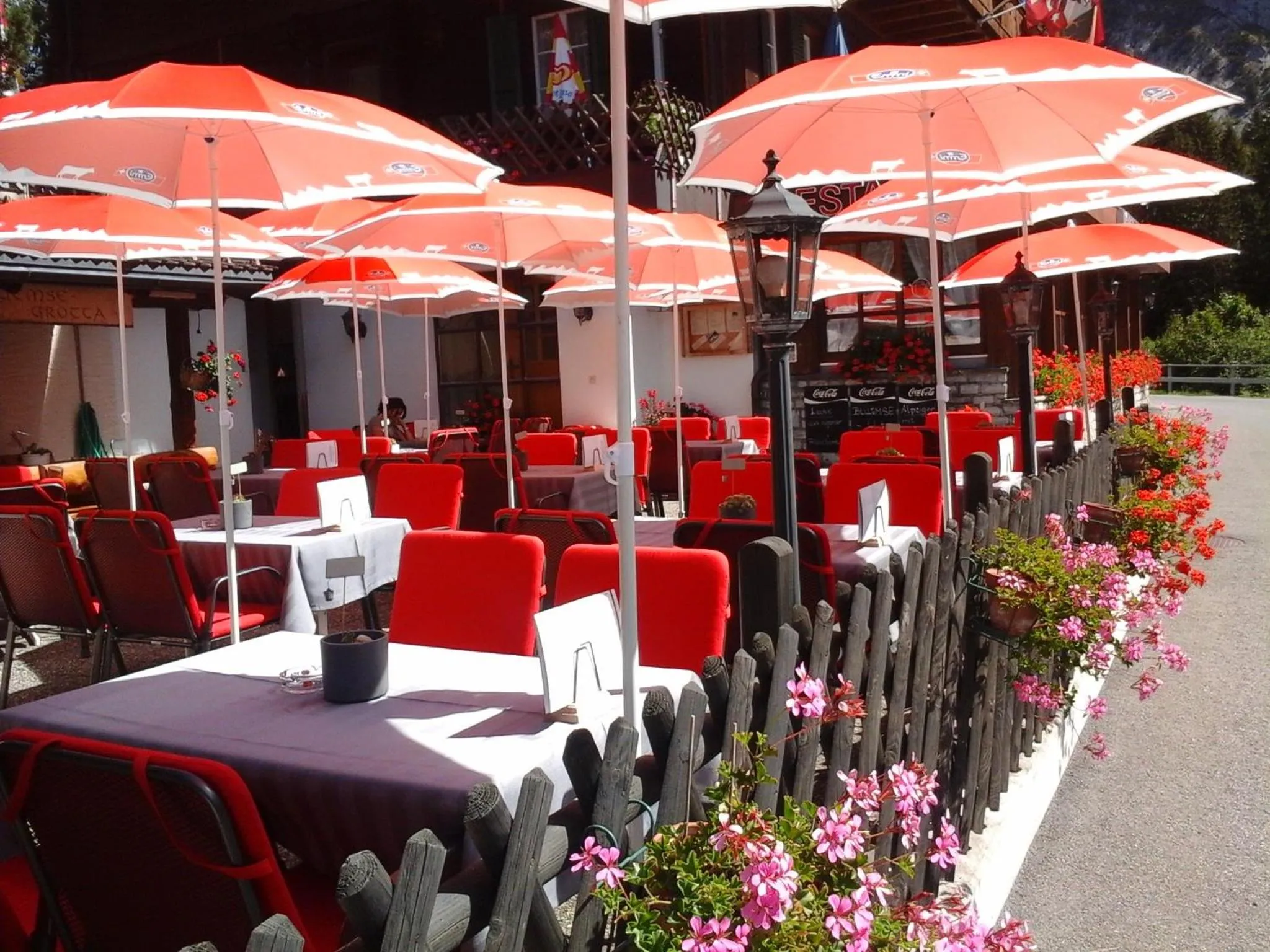 Restaurant/places to eat in Hotel Blümlisalp