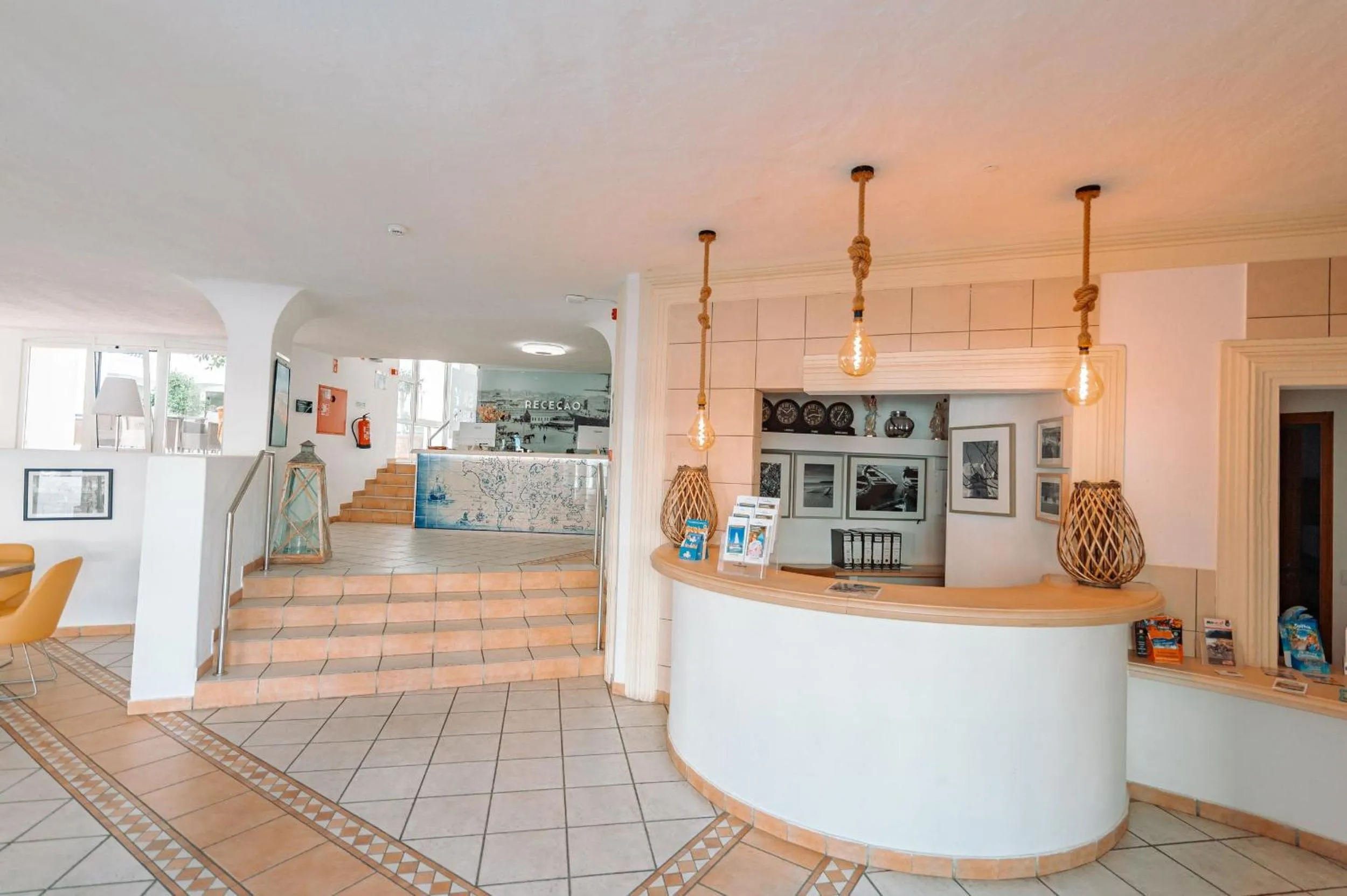 Lobby or reception in Hotel Carvoeiro Plaza