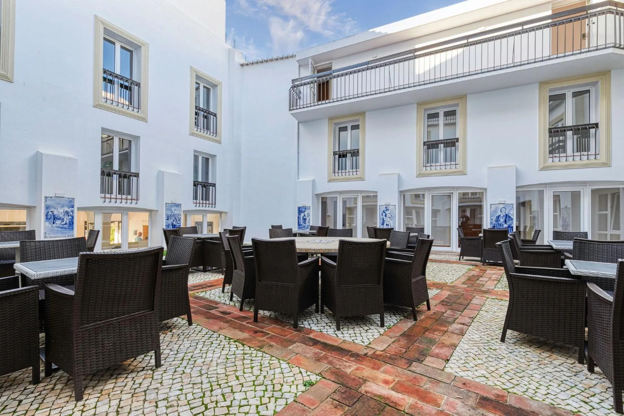 Property building in Hotel Carvoeiro Plaza