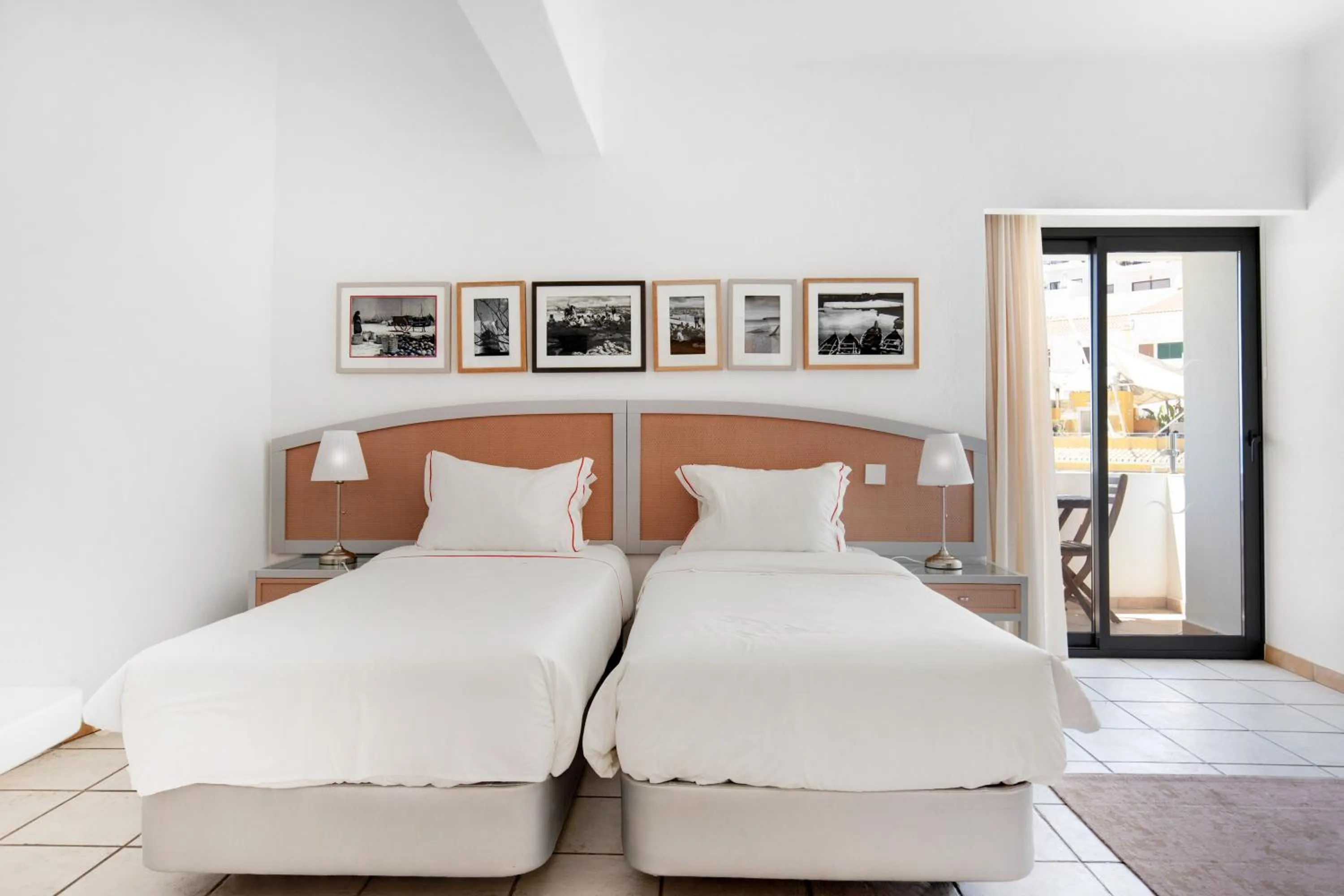 Bed in Hotel Carvoeiro Plaza