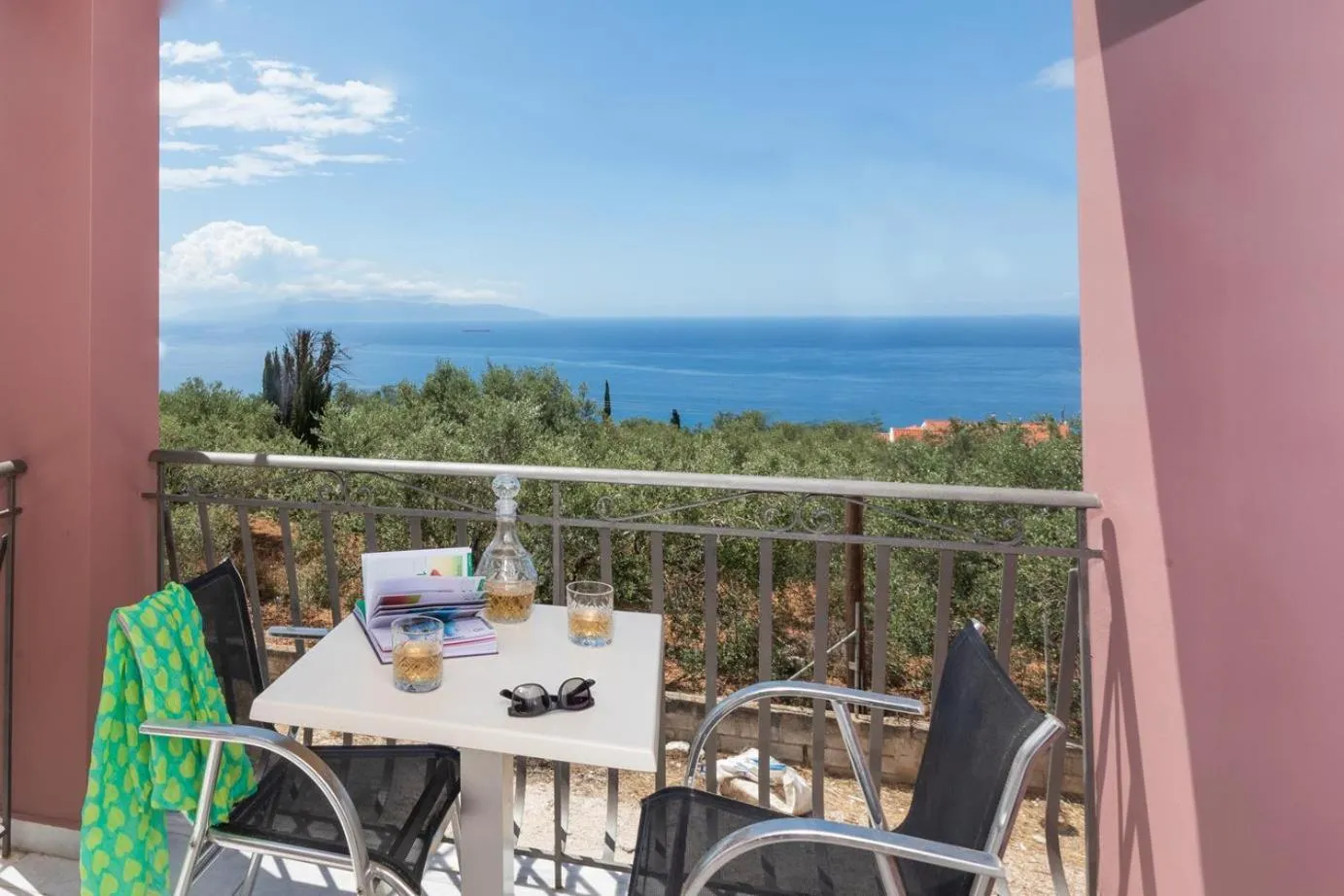 Balcony/Terrace in eleni studios