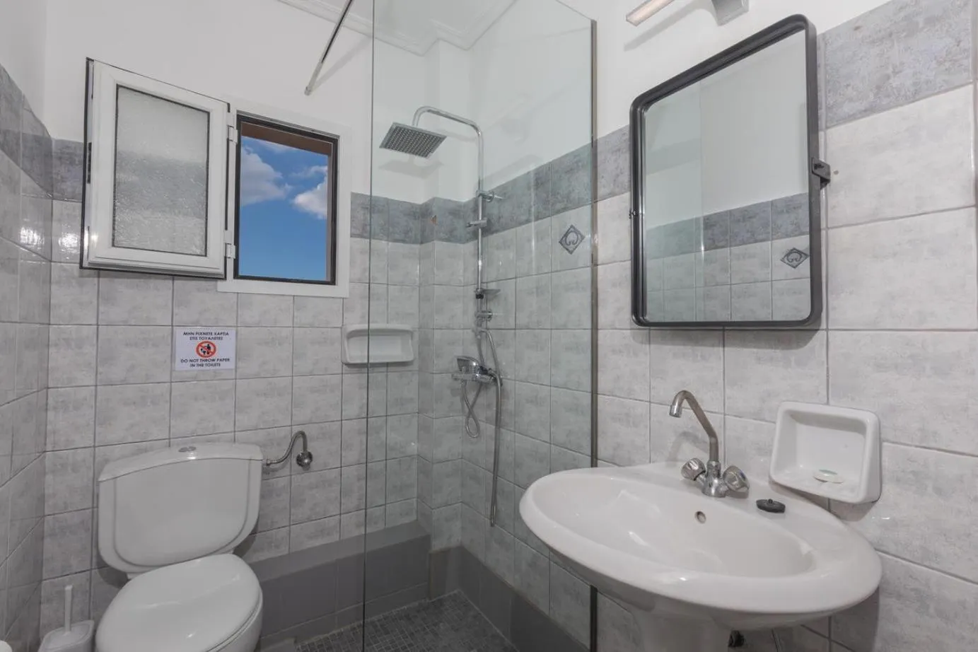 Bathroom in eleni studios