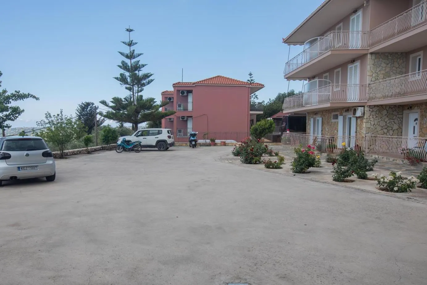 Property building in eleni studios