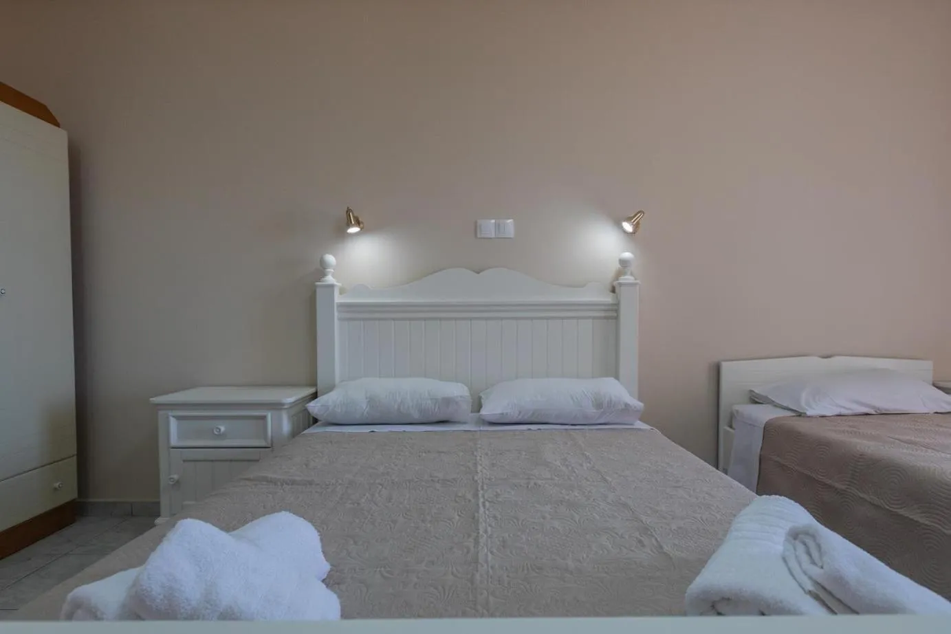 Bedroom in eleni studios