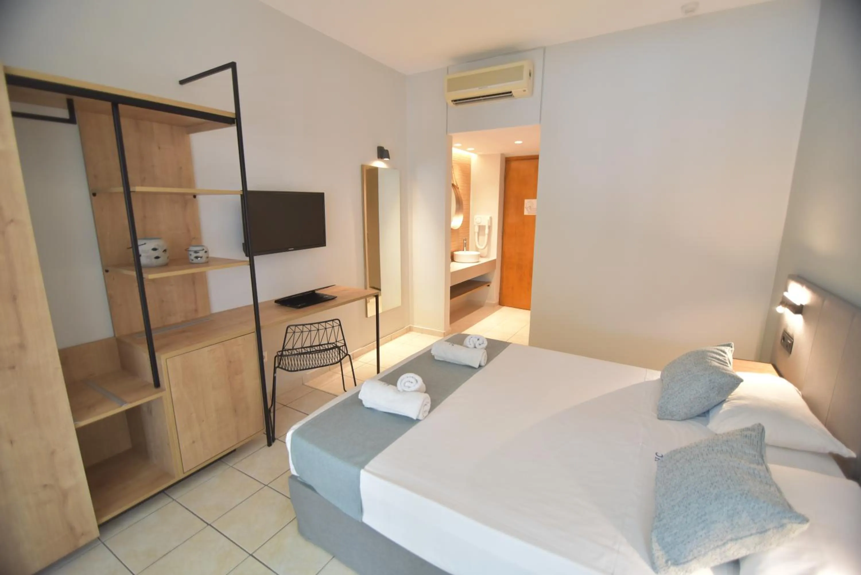 Bed in Contessa Hotel