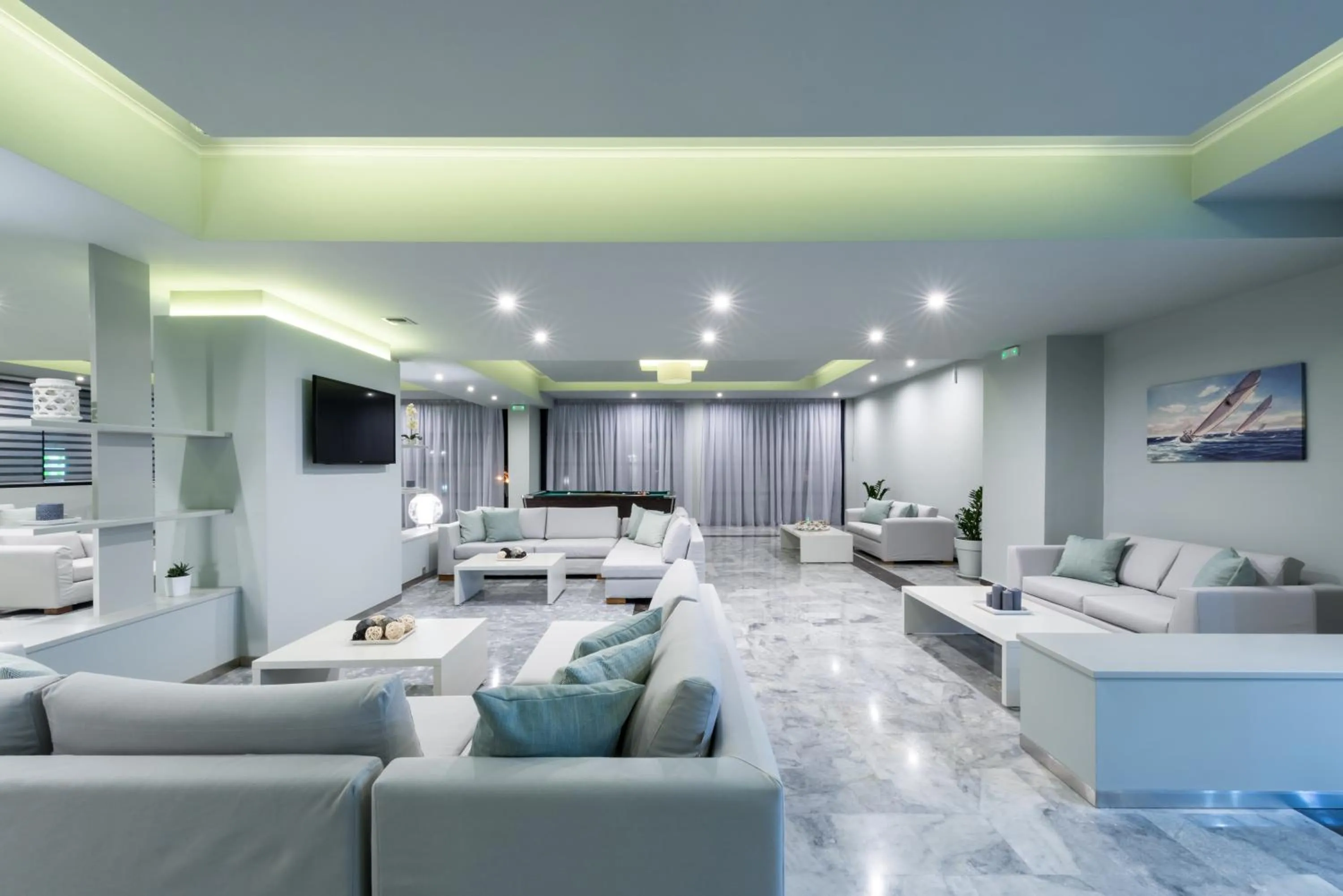 Lobby or reception in Contessa Hotel