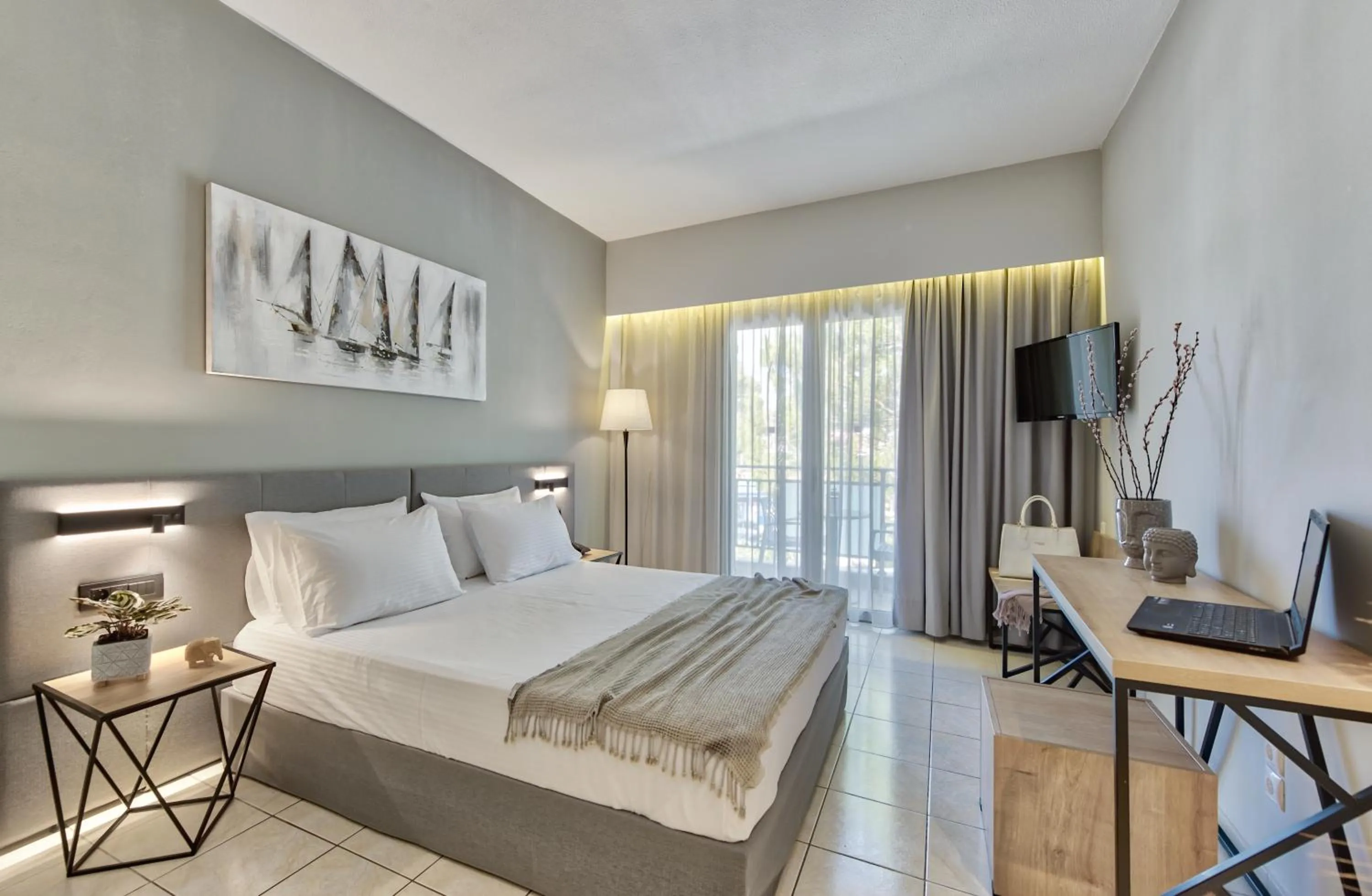 Bed in Contessa Hotel