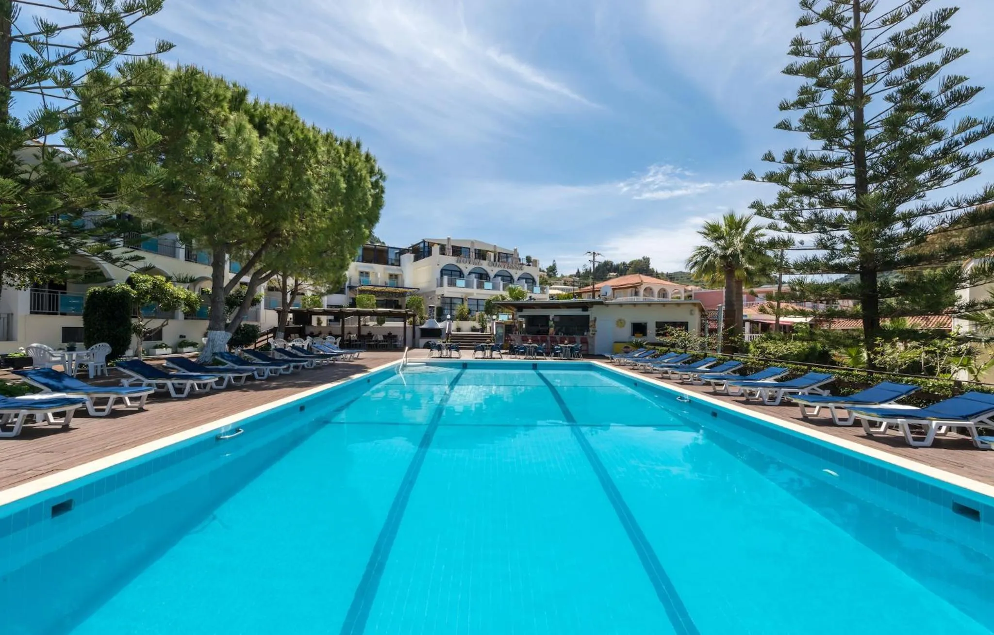 Day in Contessa Hotel