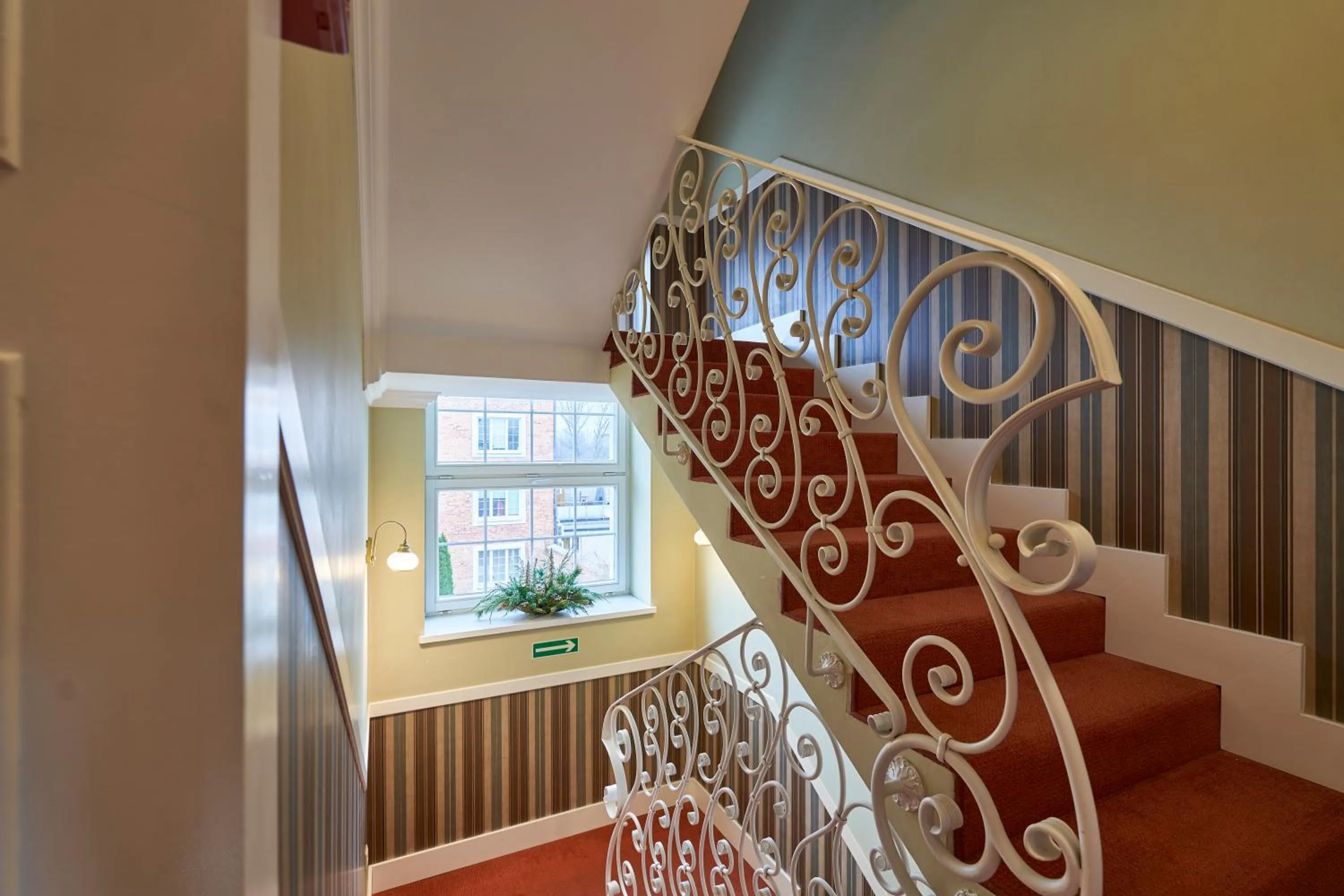 American House Hennela