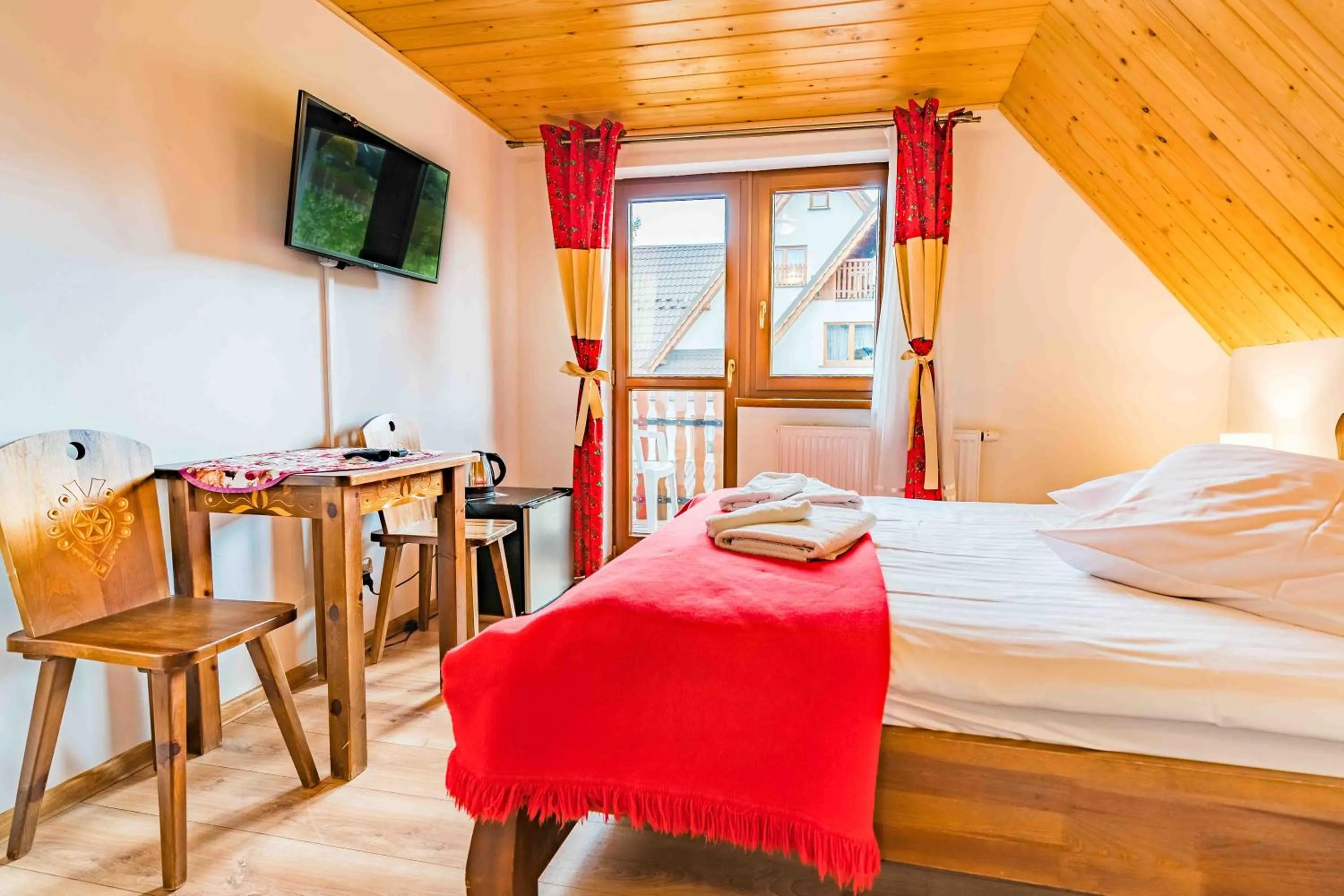 View (from property/room), Bed in Górski Pałacyk Kompleks obiektów