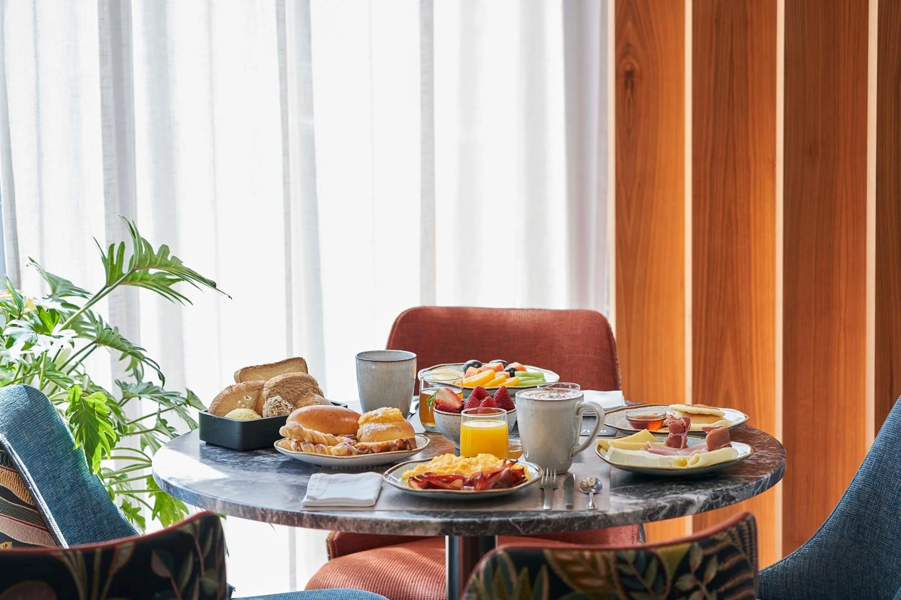 Restaurant/places to eat in Hotel Acores Lisboa