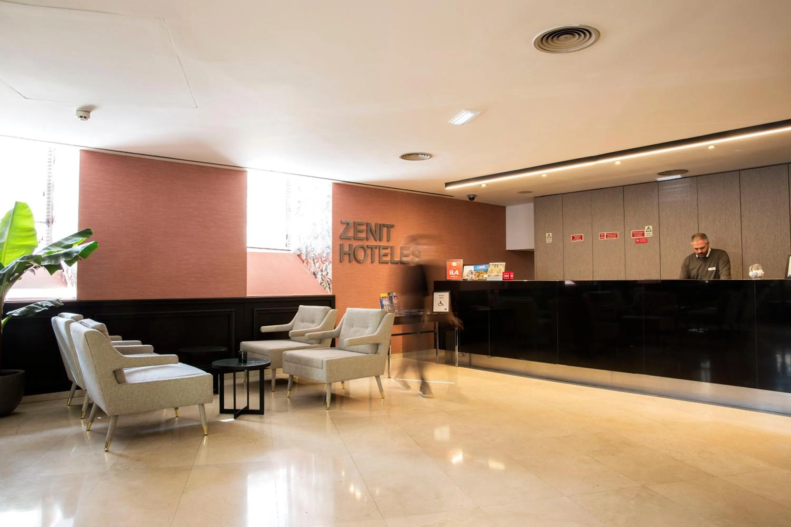 Lobby or reception in Zenit Lisboa