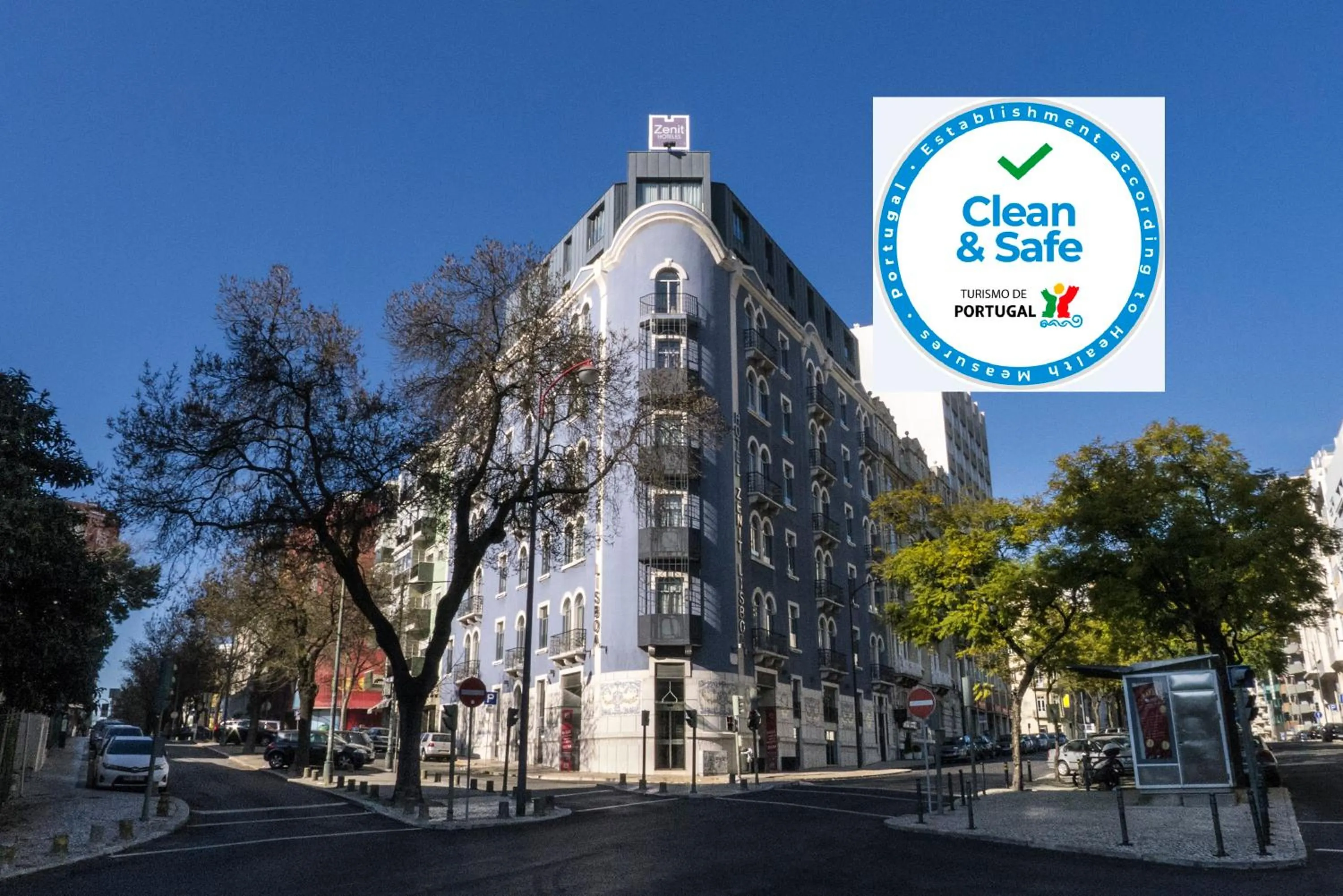 Facade/entrance in Zenit Lisboa