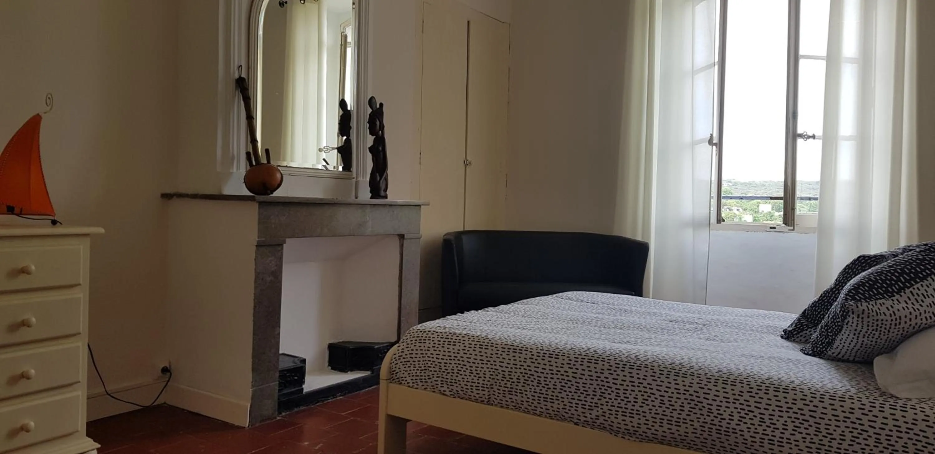 Photo of the whole room in Chez Albert et Karine