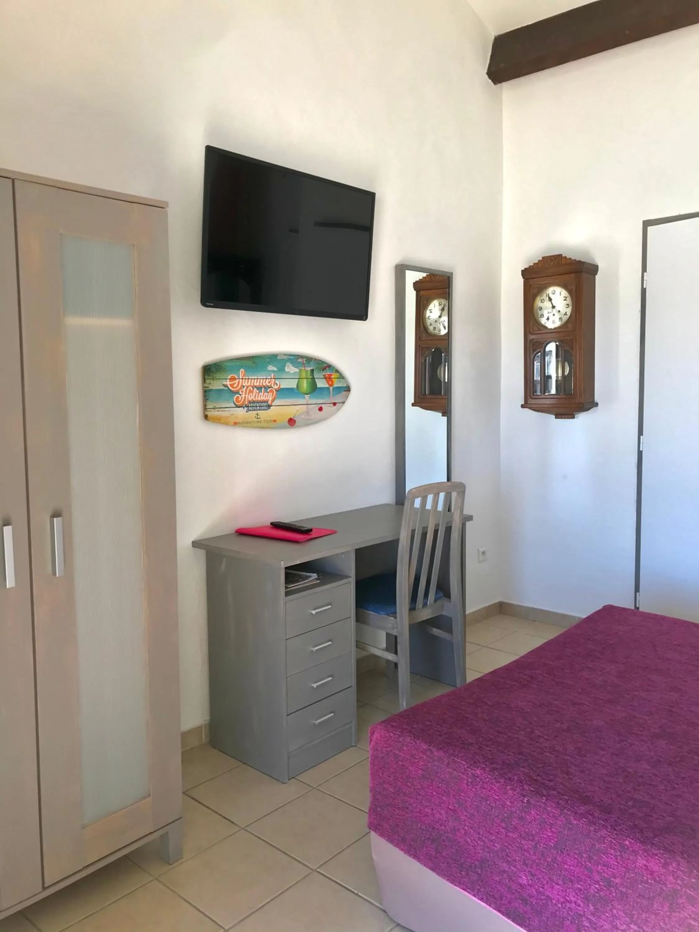 Photo of the whole room, Bed in Le Maset en Camargue