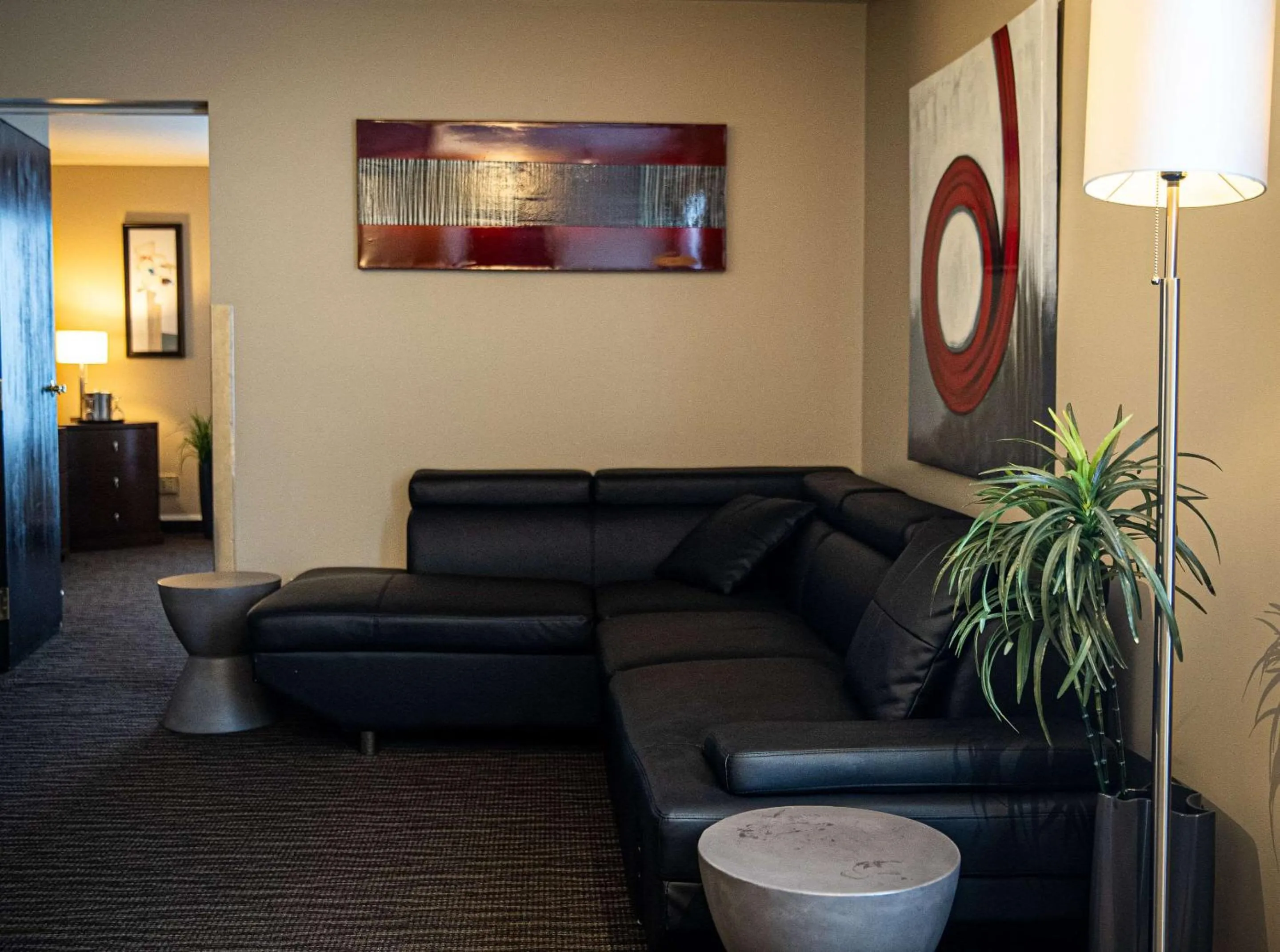 Bedroom in Le Noranda Hotel & Spa, an Ascend Collection Hotel
