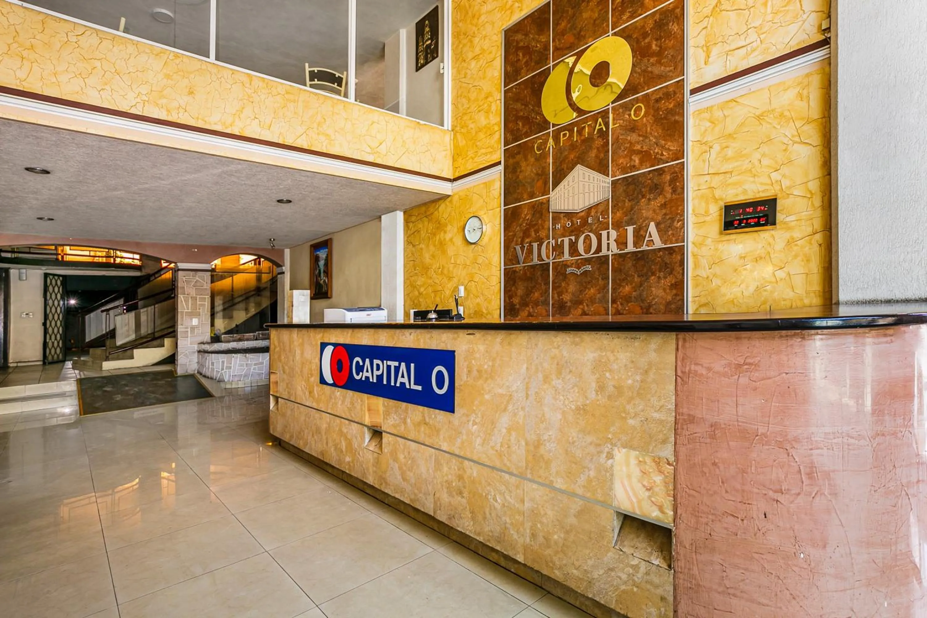 Lobby or reception in Capital O Hotel Victoria Morelia