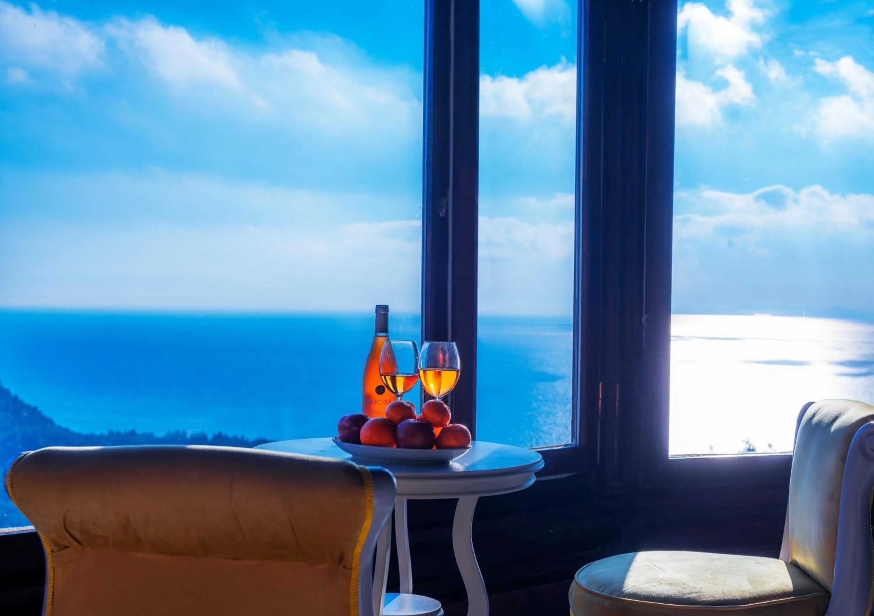 Seating area in Assos Kartal Yuvasi Hotel