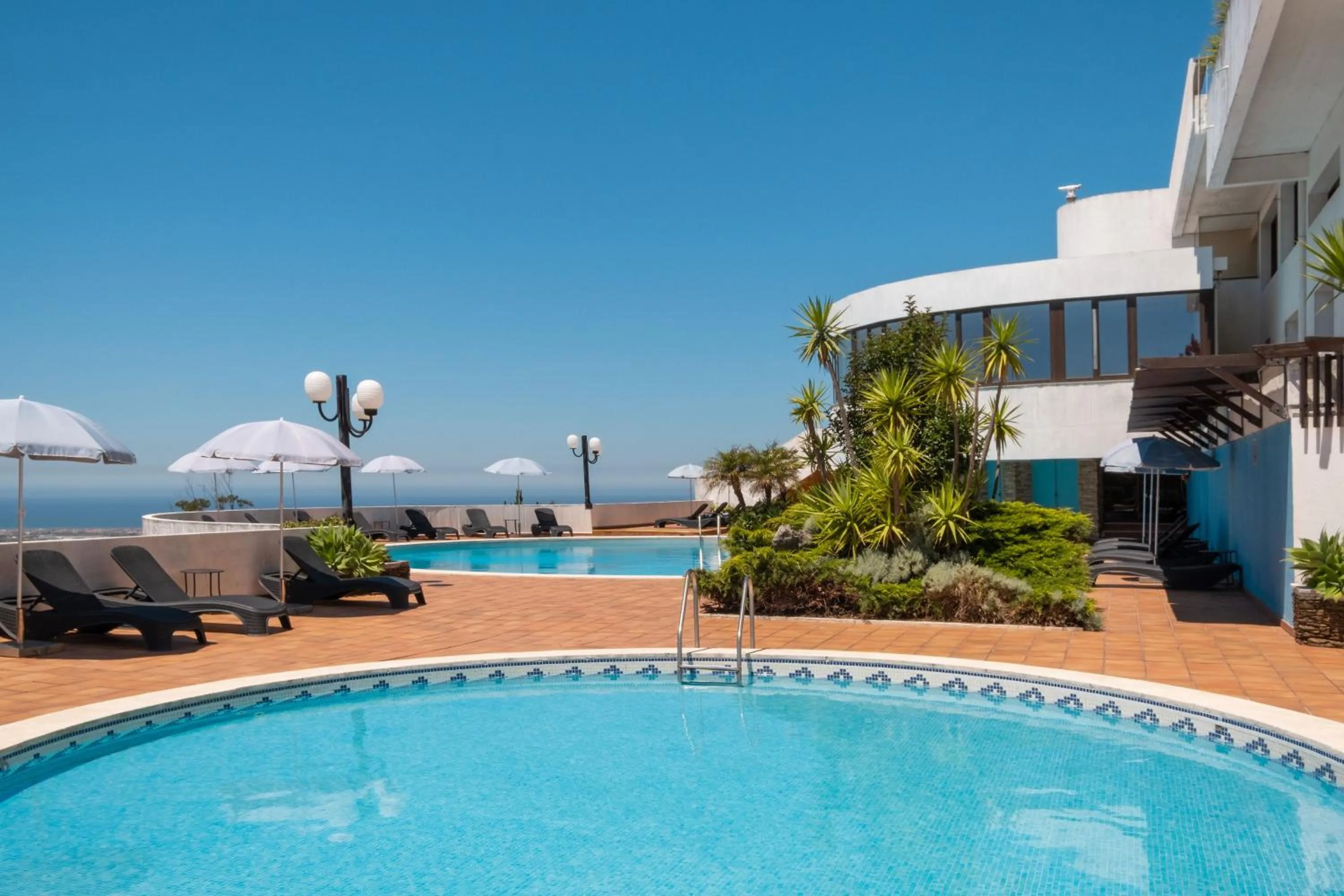 Swimming pool in Sao Felix Hotel Hillside & Nature